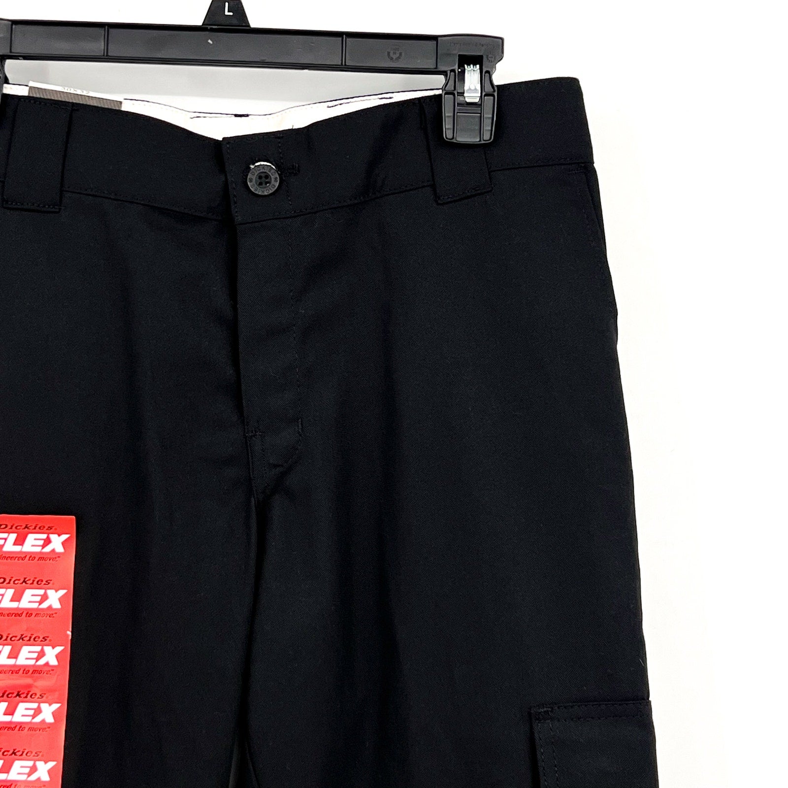 DICKIES Men's FLEX Regular Fit Cargo Pants 30x32 Black Stretch Straight Leg NWT
