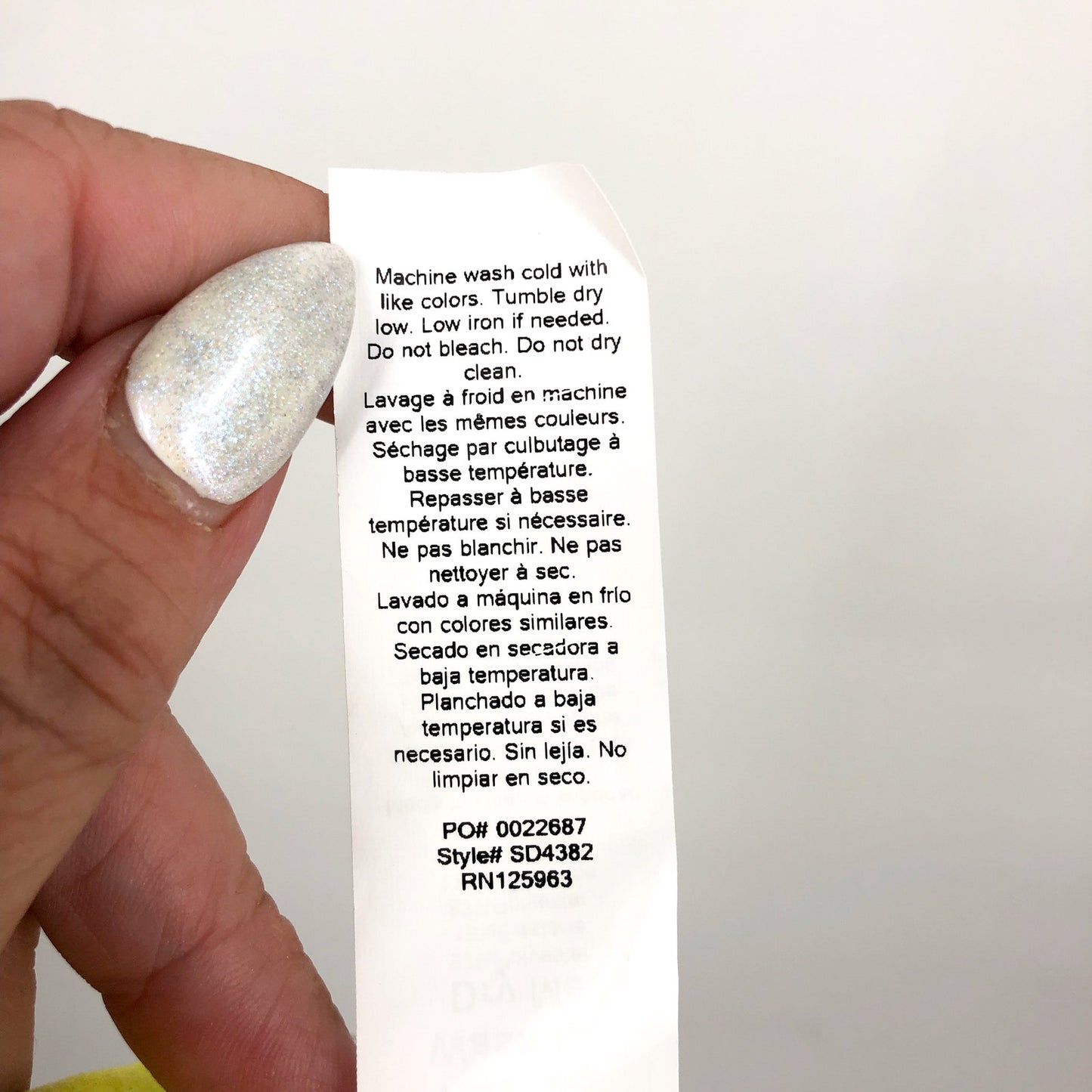 BEYOND YOGA Spacedye Slim Racerback Cropped Tank Large Neon Yellow NWT