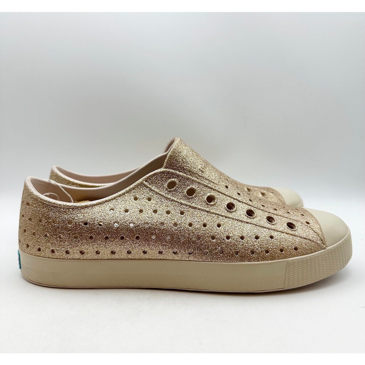 NATIVE Men's Jefferson Slip On Shoes Size 10 Rock Salt Bling Rose Gold NWOB