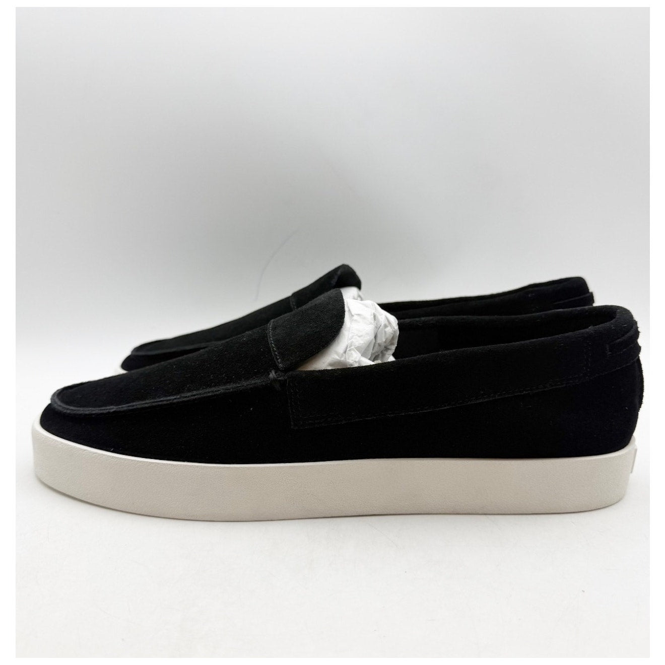 Saint Morta Men's Hemisphere Slip On Loafers Size 8 Black White Suede NIB