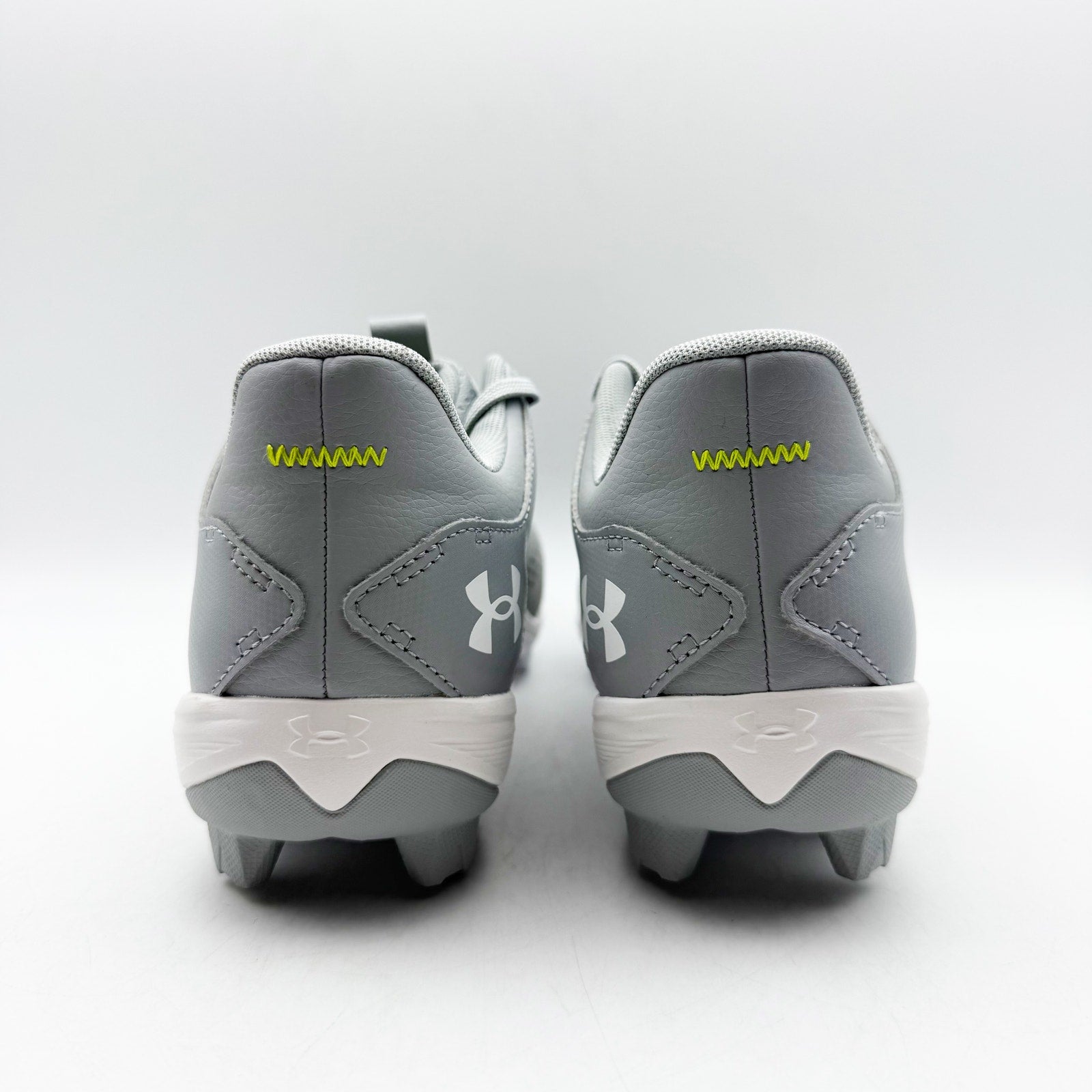 Under Armour Mens Leadoff Low RM Molded Baseball Cleats Size 13 Grey White NWOB