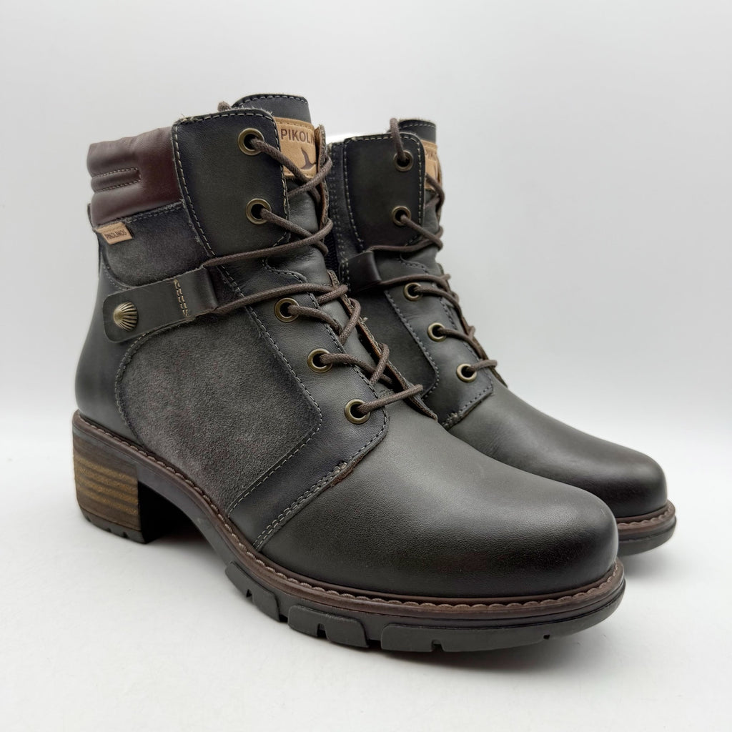 Pikolinos Womens San Sebastian Boots EU 36 US 5.5-6 Grey Calfskin Leather NWOB