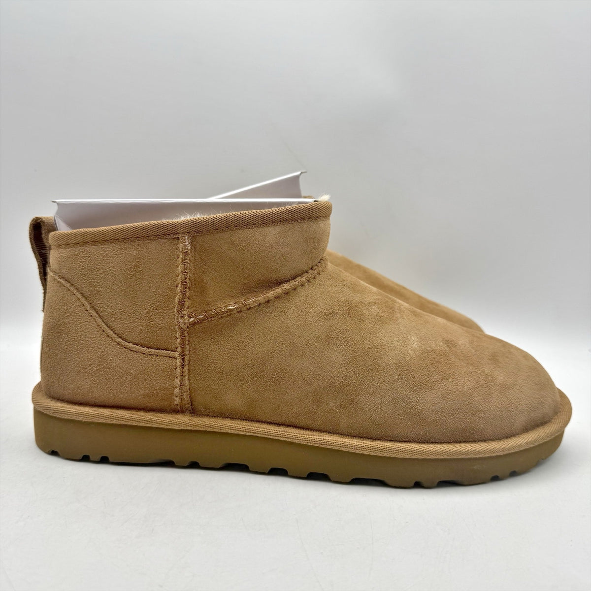 UGG Mens Classic Ultra Mini Boots Size 9 EU 42 Tan Chestnut Suede Fur Lining NIB