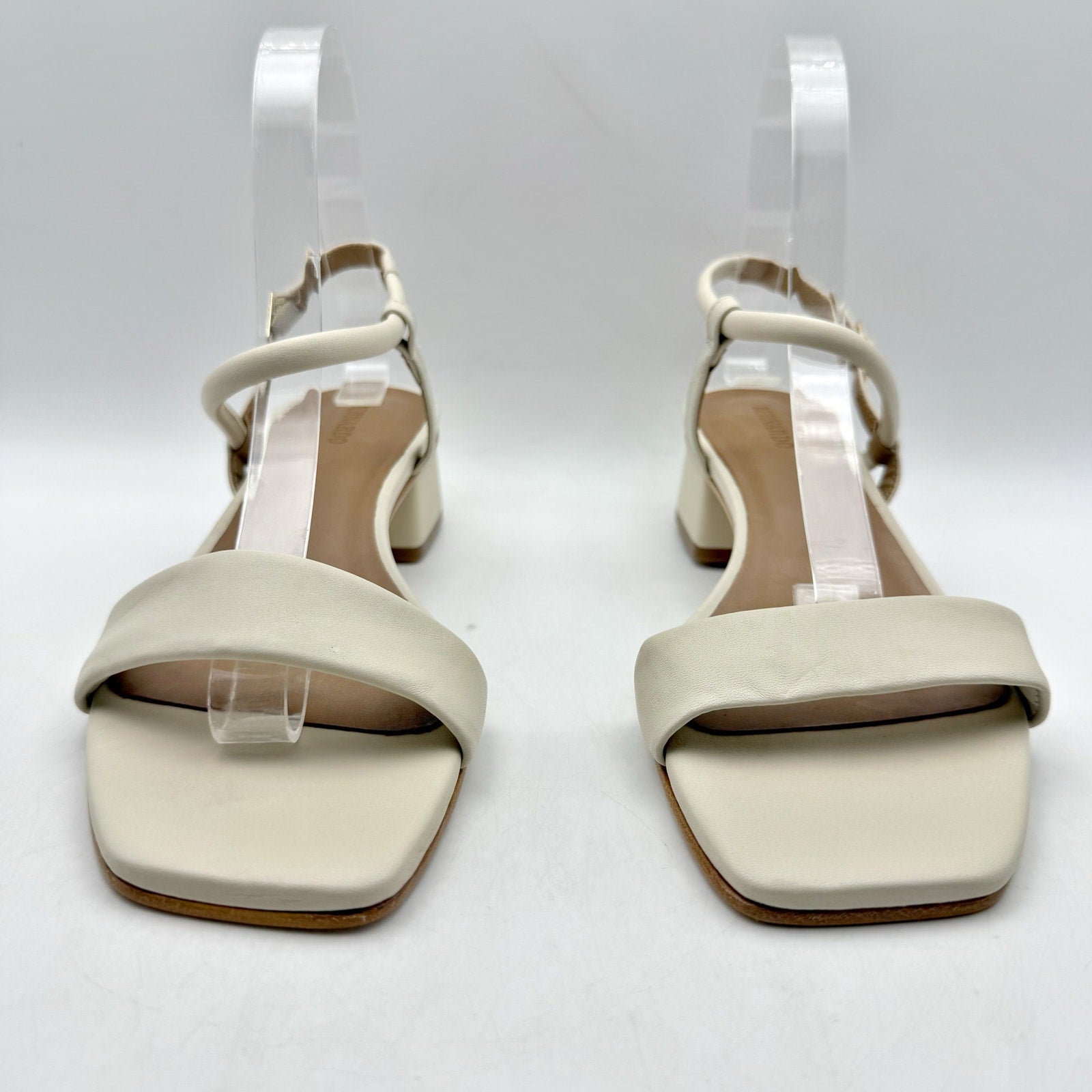 Bernardo Womens Josei Heeled Sandal US 7.5 M Off White Eggshell Leather NIB
