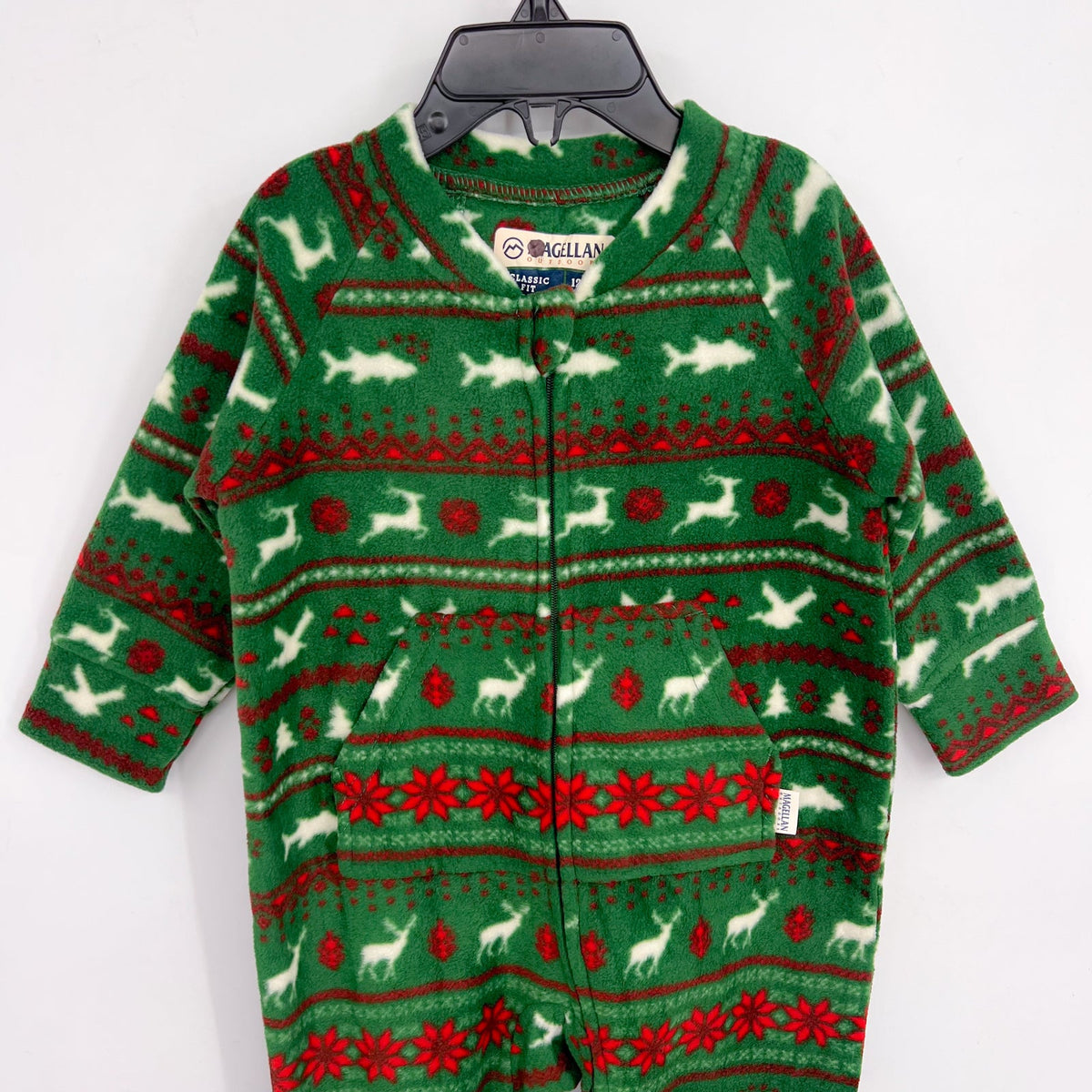 MAGELLAN Baby Holiday One Piece Pajama 6-9 Months Green Print Fleece Footed NWOT