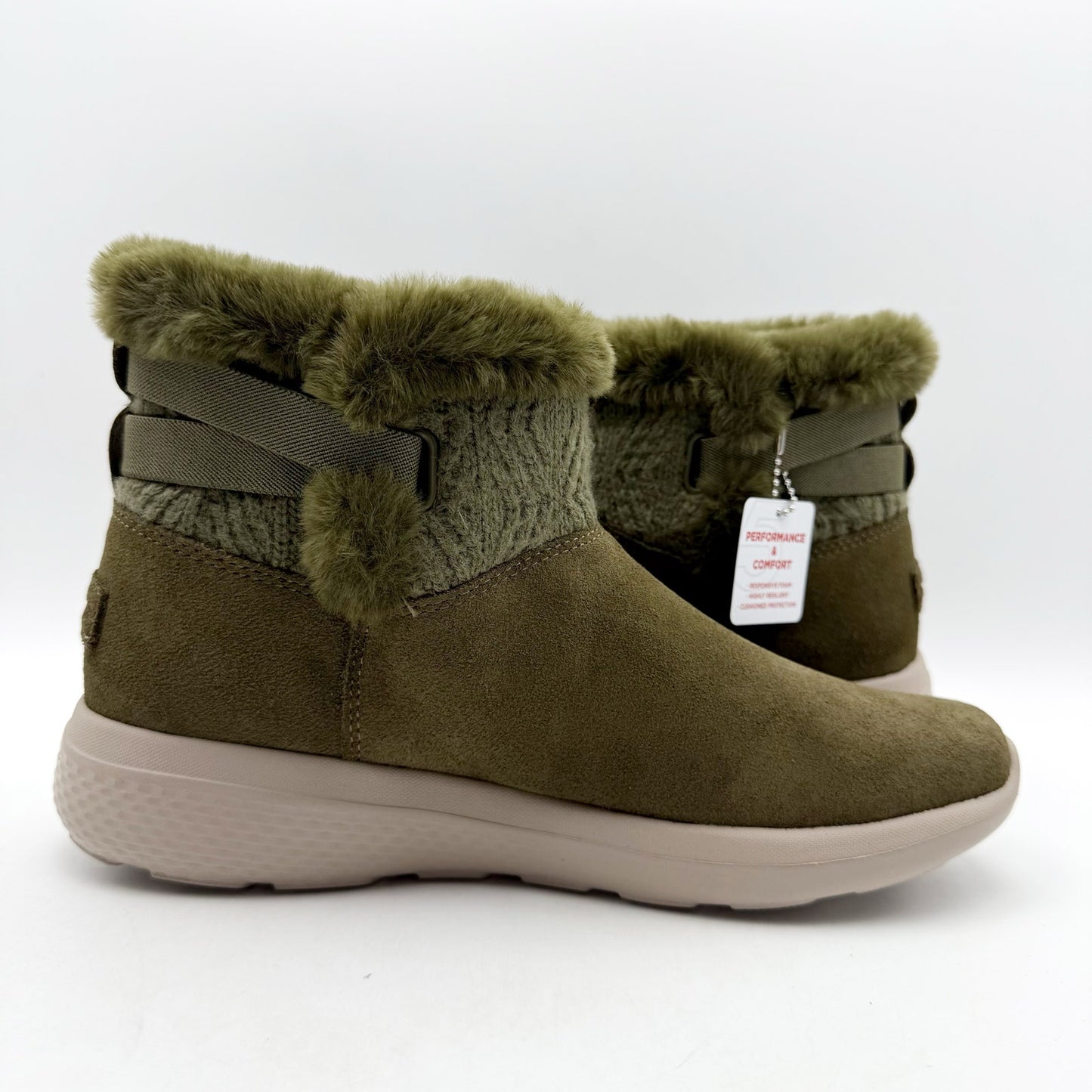 Skechers Womens On The Go City Booties US 7 M Green Suede Water Repellent NIB