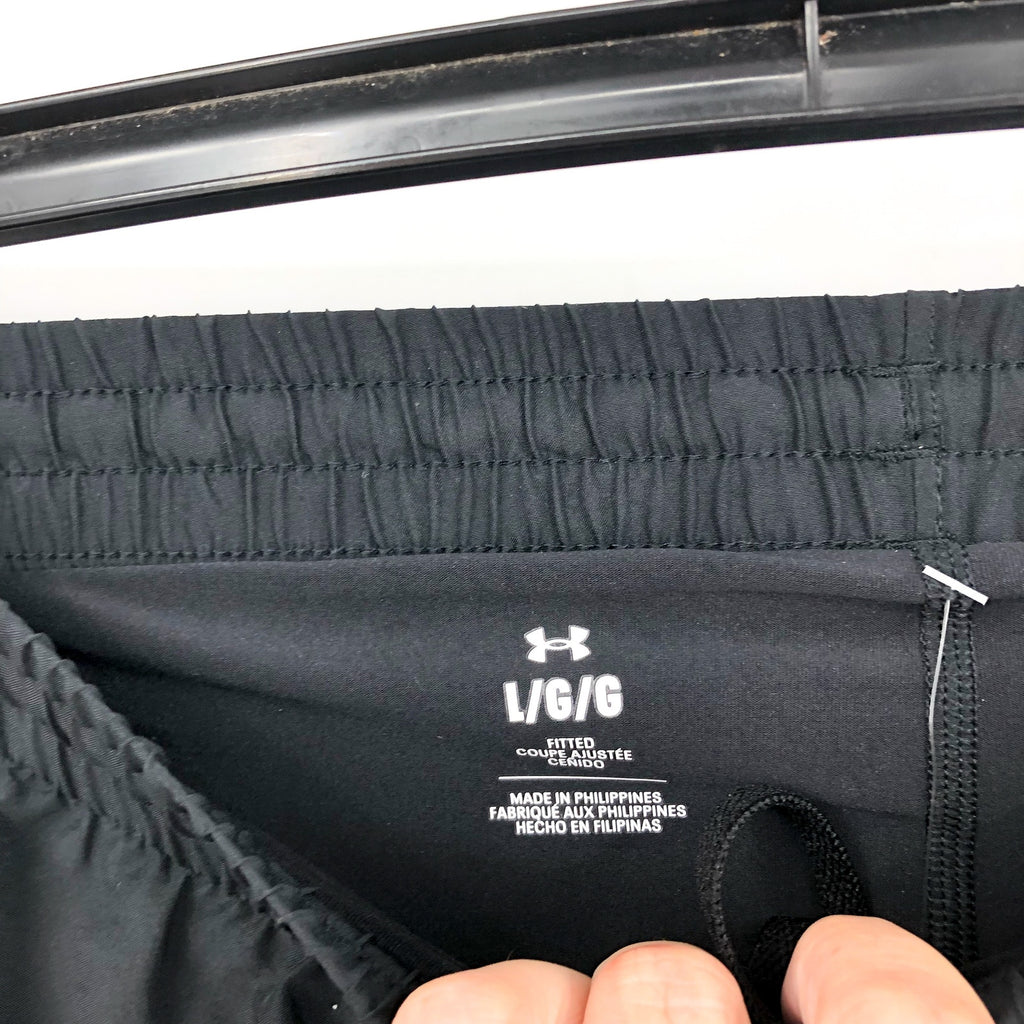 UNDER ARMOUR Women's Fly By 2 in 1 Athletic Shorts Large Black Stretch NWT