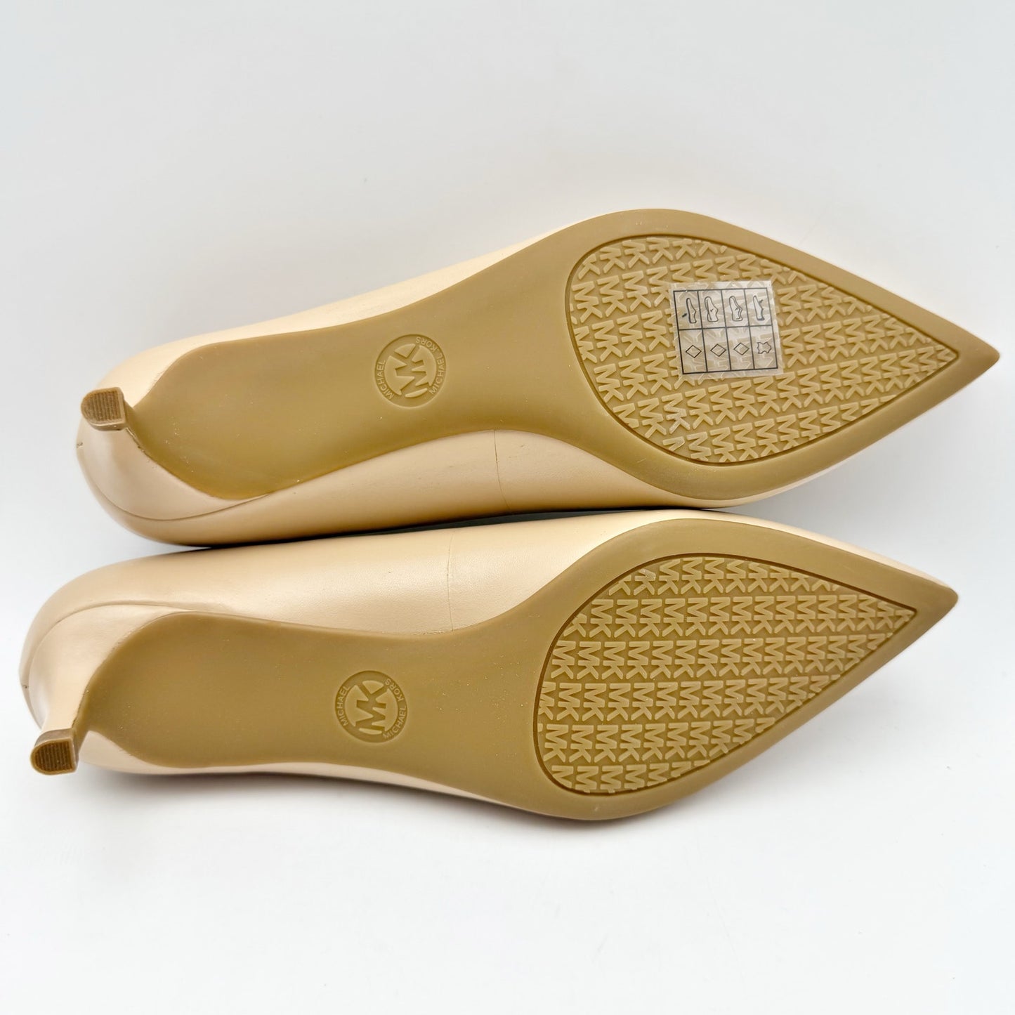 Michael Kors Womens Alina Flex Kitten Pump US 7 M Blush Beige Leather NIB