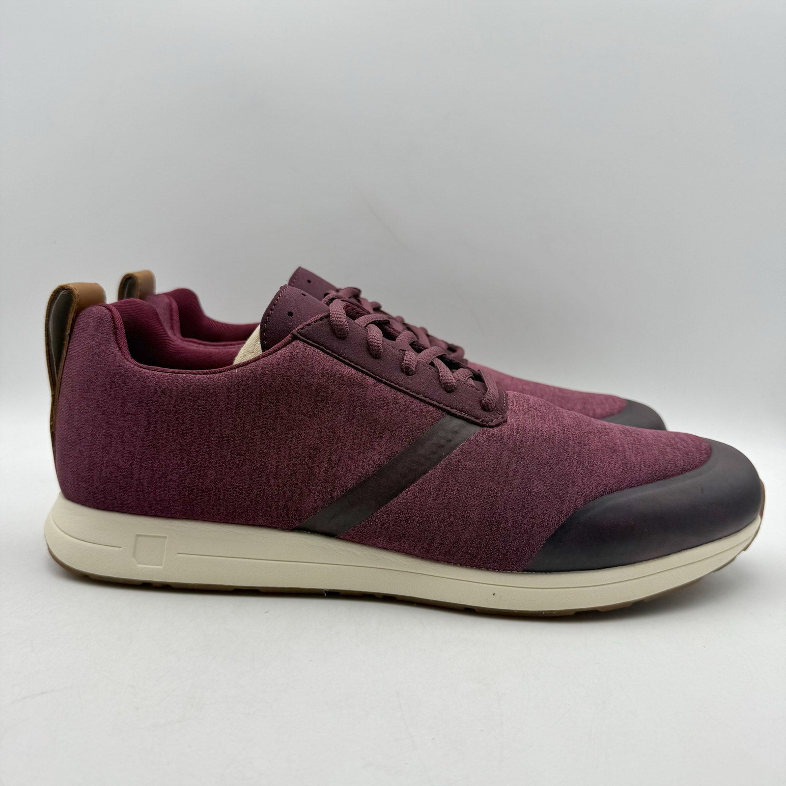 YORK Athletics Mens Henry Runner Sweatshirt Casual Sneakers Size 12 Red Knit NIB