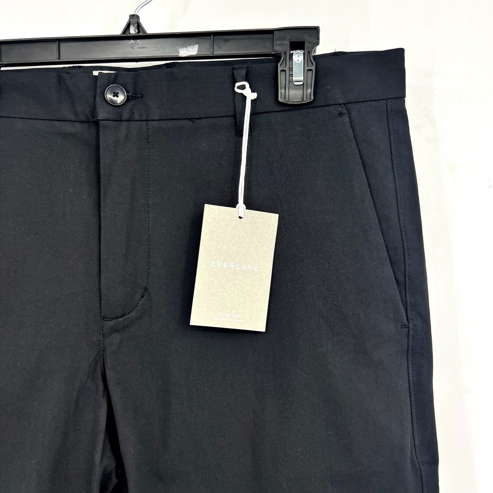 EVERLANE Men's The 9" Performance Chino Shorts Size 36 Black NWT