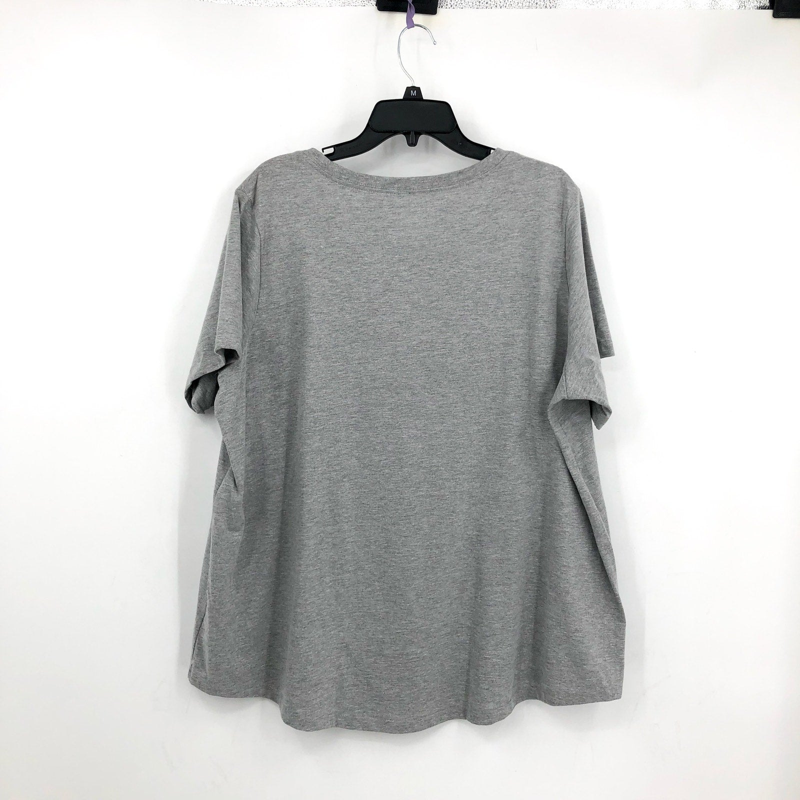 NIKE Women's The Nike Club Essential Tee 1X Grey Knit Short Sleeve Tshirt NWT
