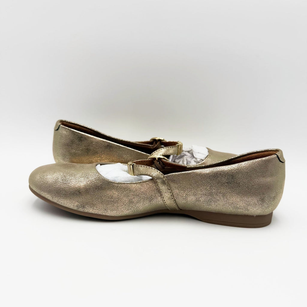 Eurosoft Womens Khloe Mary Jane Flats Size 6 Gold Metallic Buckle Strap NWOB