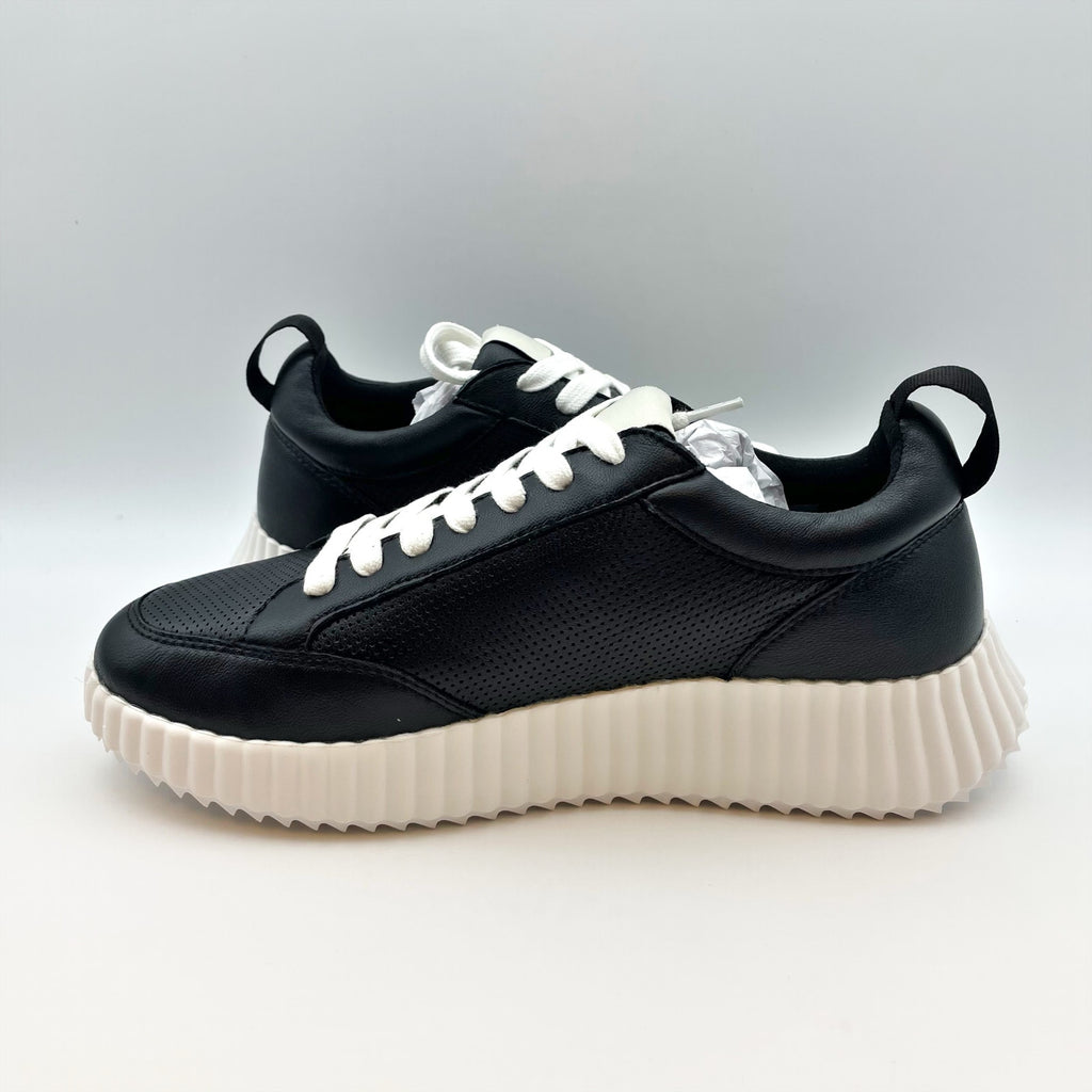Steve Madden Womens Shock Casual Sneaker US 7.5 M Black Leather Lace-Up NIB
