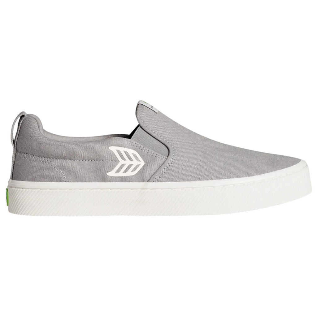 Cariuma Slip-On Canvas Skateboarding Sneaker Men's 8.5 Women's 10 Light Grey NIB