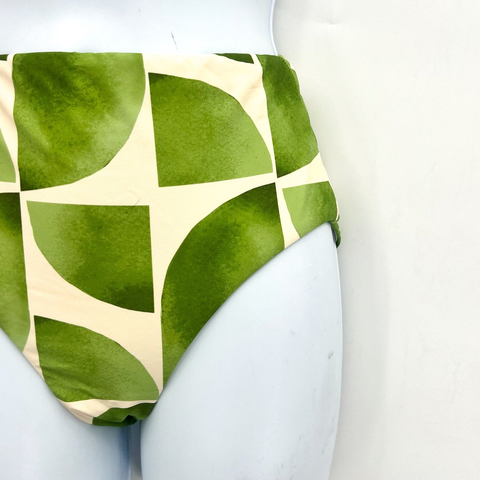 SEAFOLLY Women's Sunray Bikini Bottom Size 4 Green Sage Print High Waisted NWT