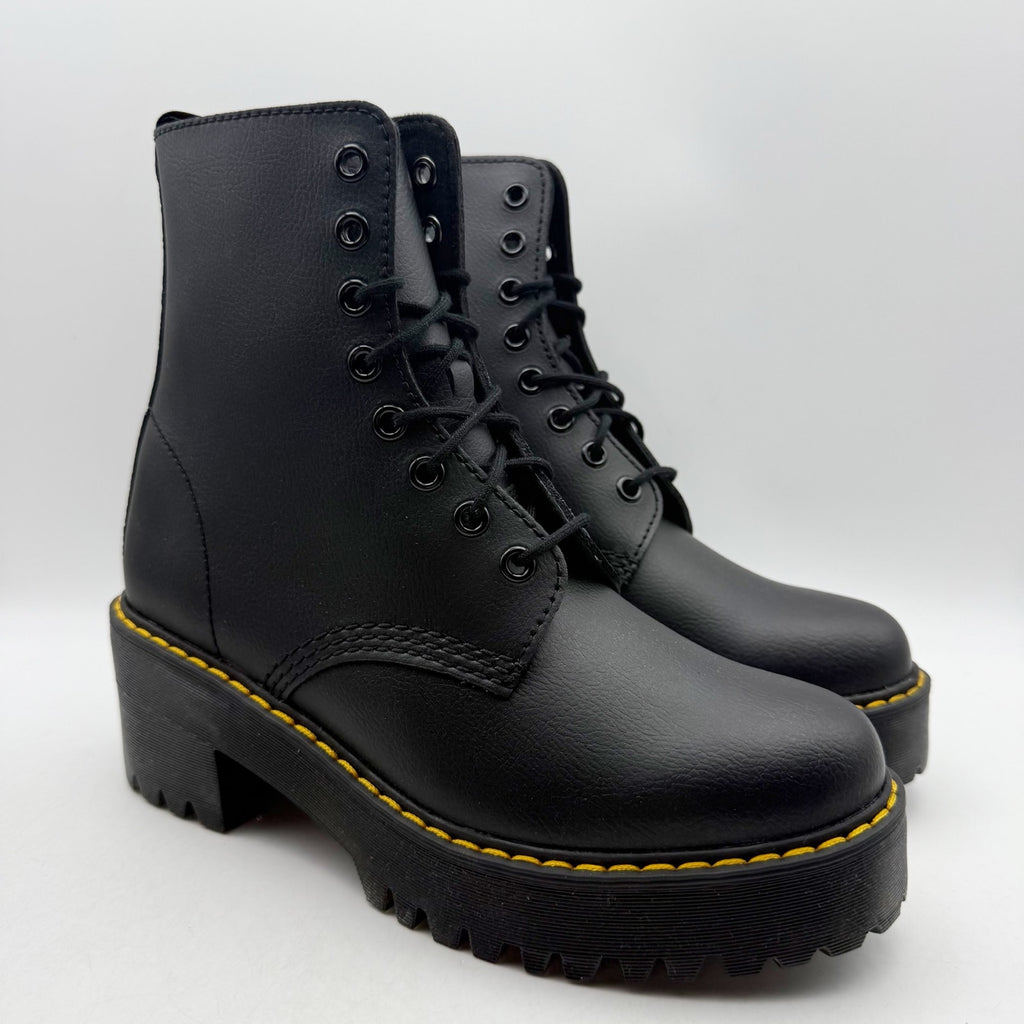 Dr. Martens Womens Sanguine Heeled Ankle Bootie EU 37 US 6 Black Leather NWOB