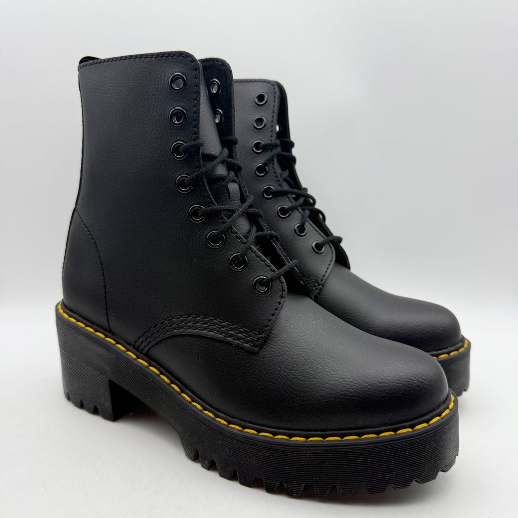 Dr. Martens Womens Sanguine Heeled Ankle Bootie EU 37 US 6 Black Leather NWOB