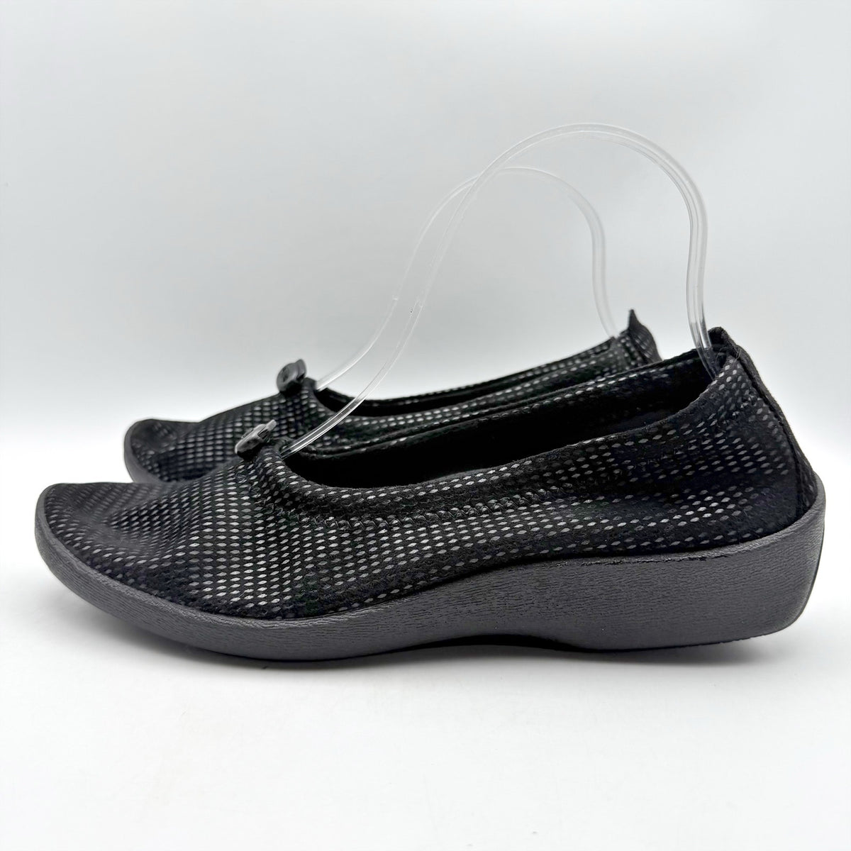 Arcopedico Womens L14 Slip On Flats EU 36 US 5.5-6 Black Water Resistant NWOB