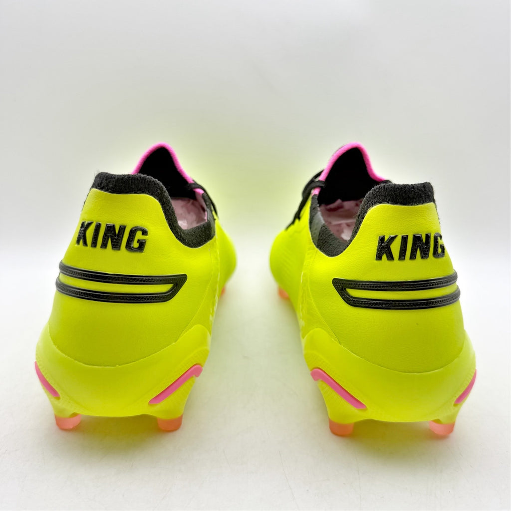 PUMA Mens King Ultimate Soccer Cleats Size 10.5 EU 44 Neon Yellow Athletic NWOB