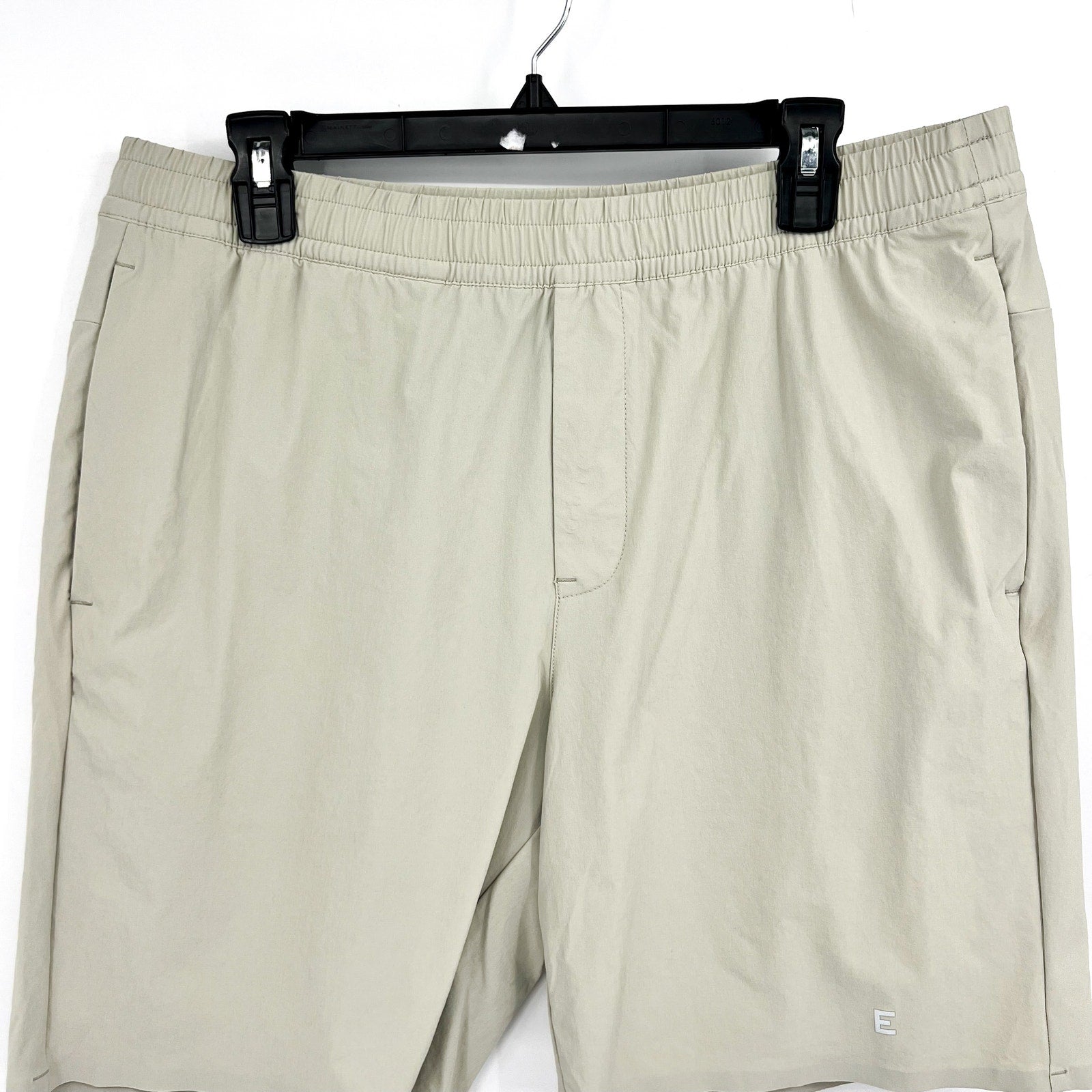 EVERLANE Uniform Men's Renew Pull-On Sport Shorts Large Khaki Stone Stretch NWOT