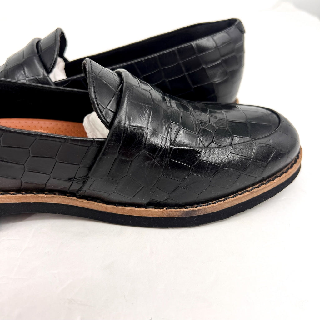SOFTWALK Women's Walsh Slip On Loafers Size 7.5 NARROW Black Croco Leather NIB