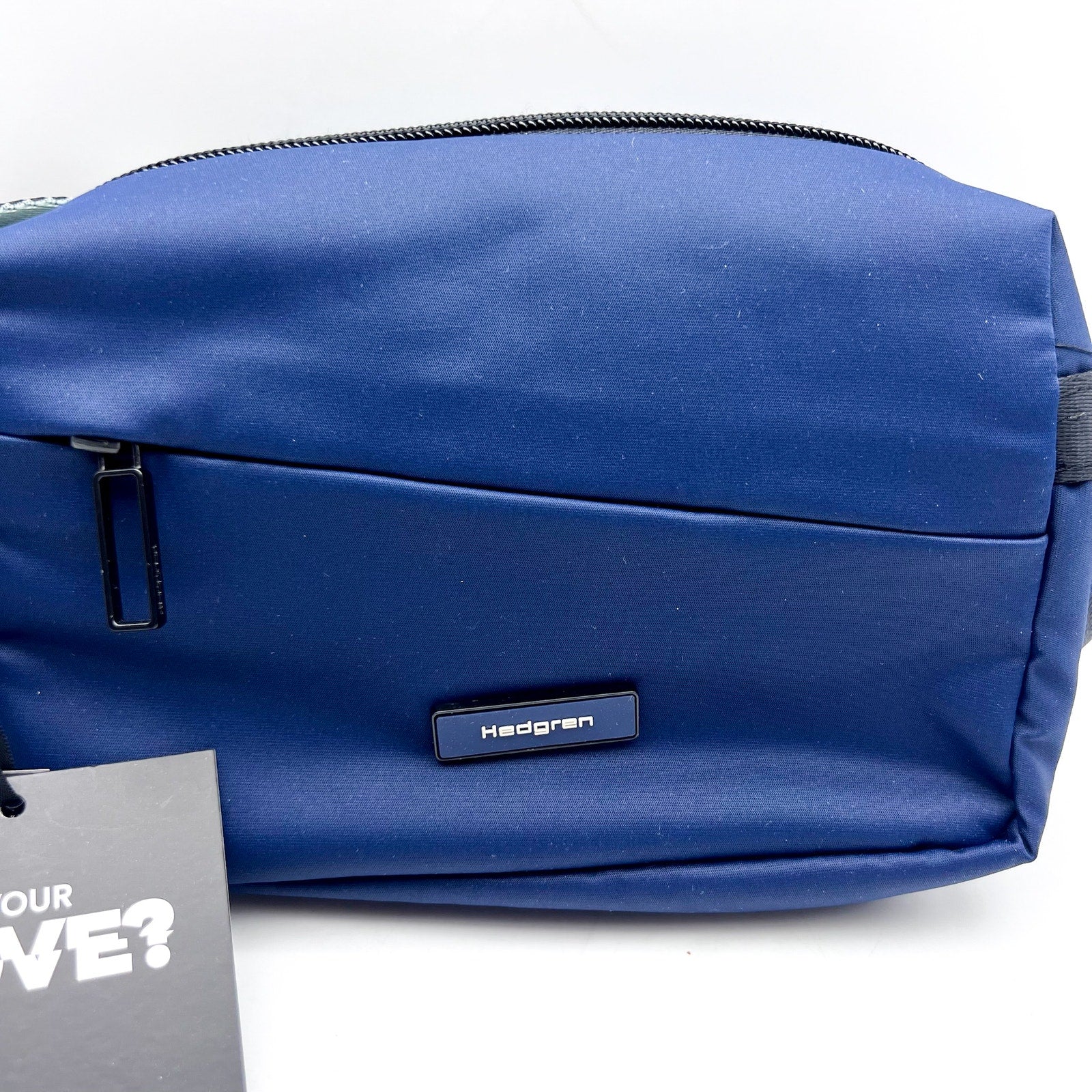 HEDGREN Unisex Neutron Crossbody Bag Medium Nuptune Blue Water Repellent NWT