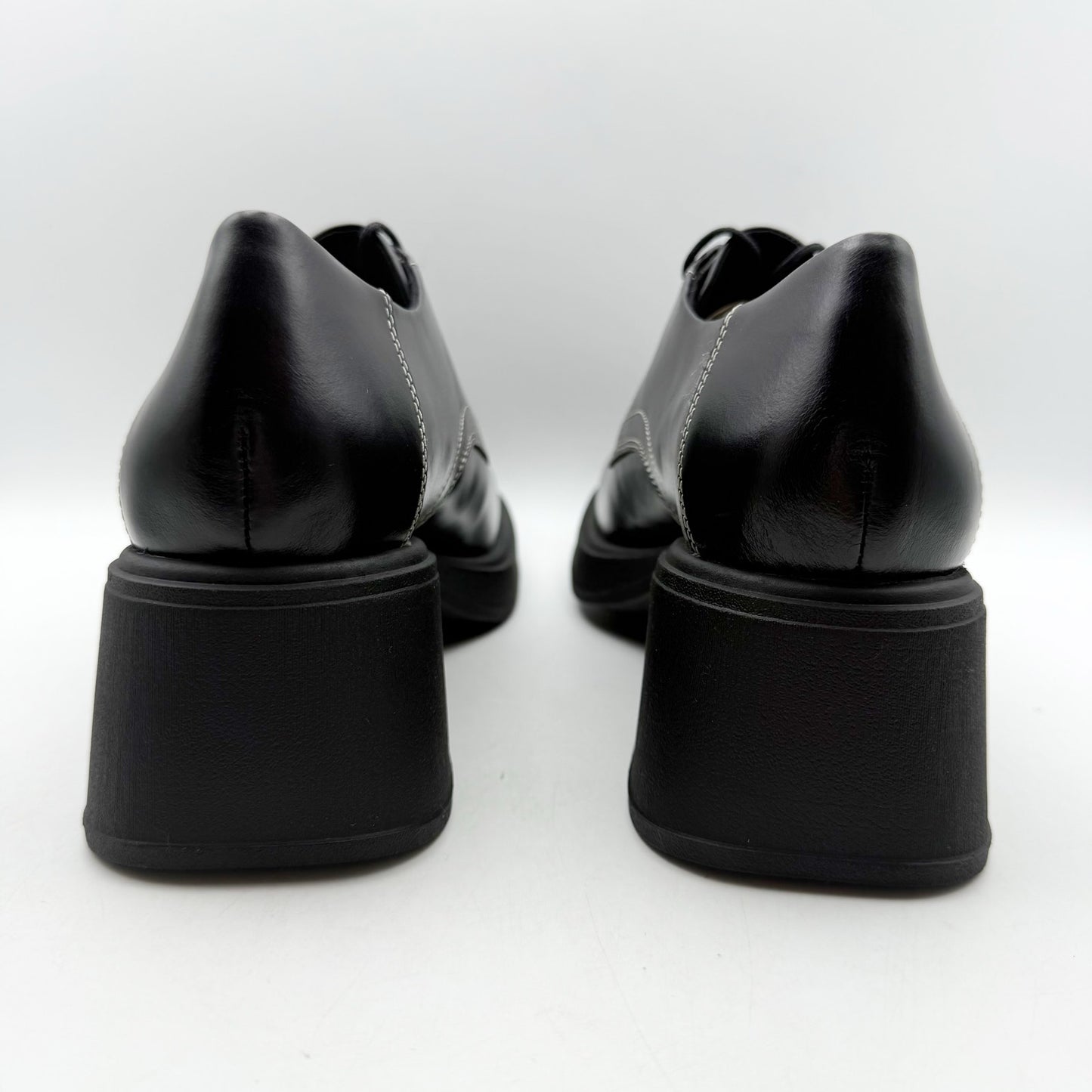 Vagabond Womens Dorah Lace up Oxford Shoes EU 39 US 9 Black Leather NIB