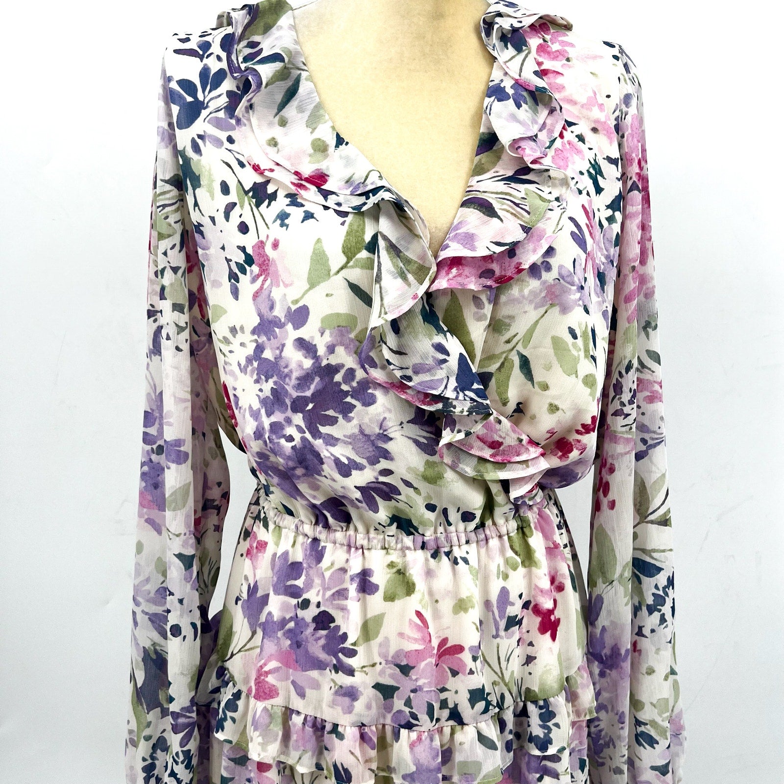 Lauren Ralph Lauren Surplice Dress Size 12 Pink Floral Crinkle Georgette NWT