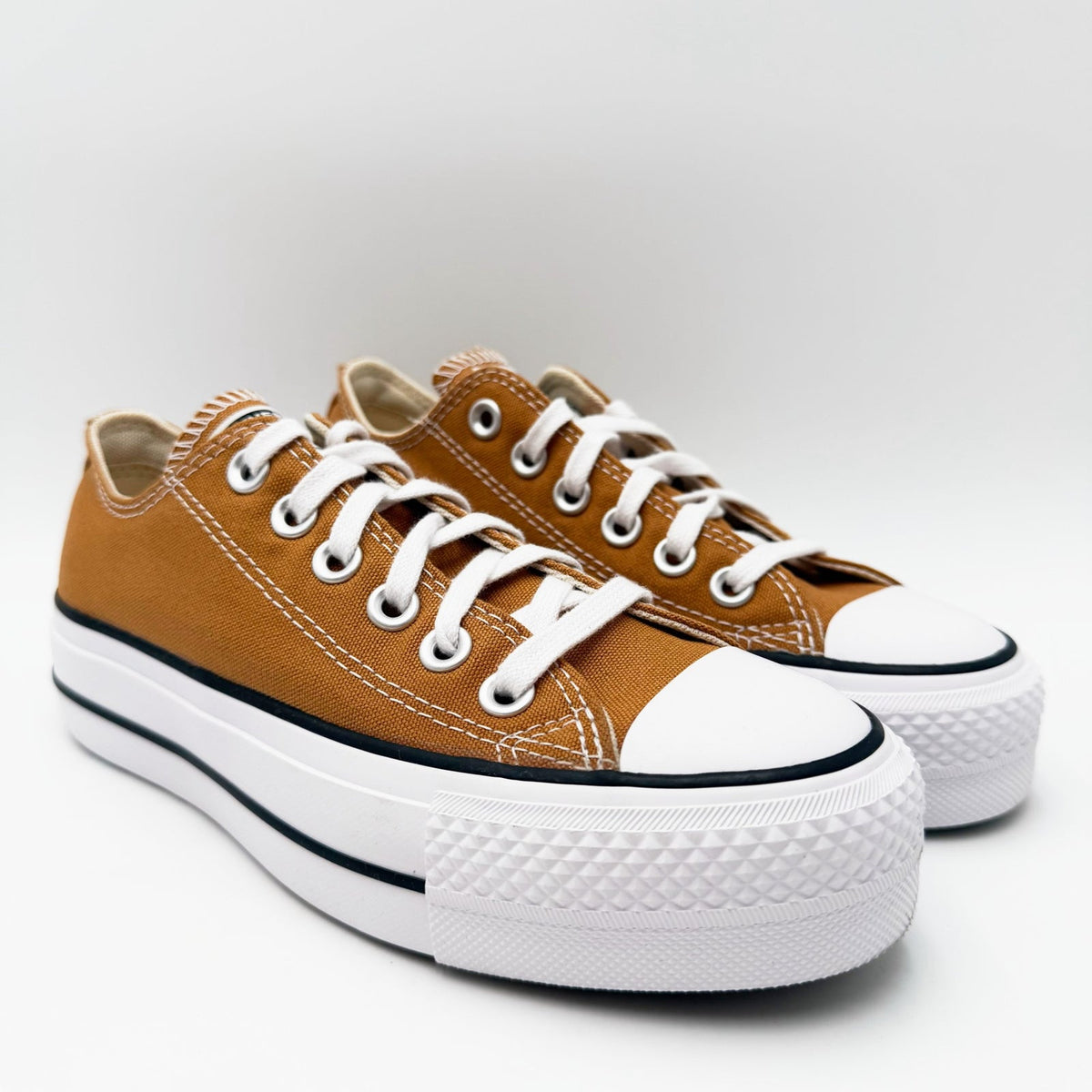 Converse Womens Chuck Taylor Lift Ox Platform Sneakers Size 5 EU 35 Brown NIB