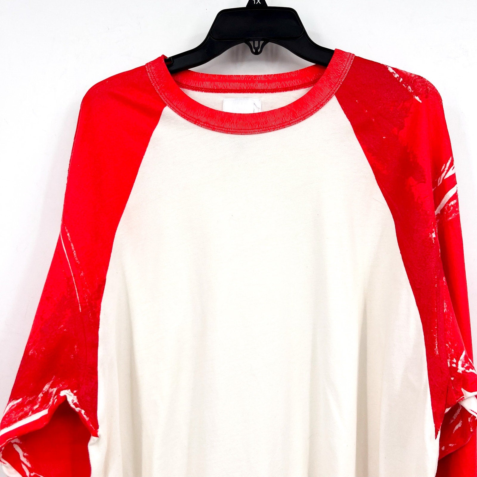 BTFL Men's Crewneck Baseball T-Shirt with Vinyl Sleeves Large White/Red NWOT