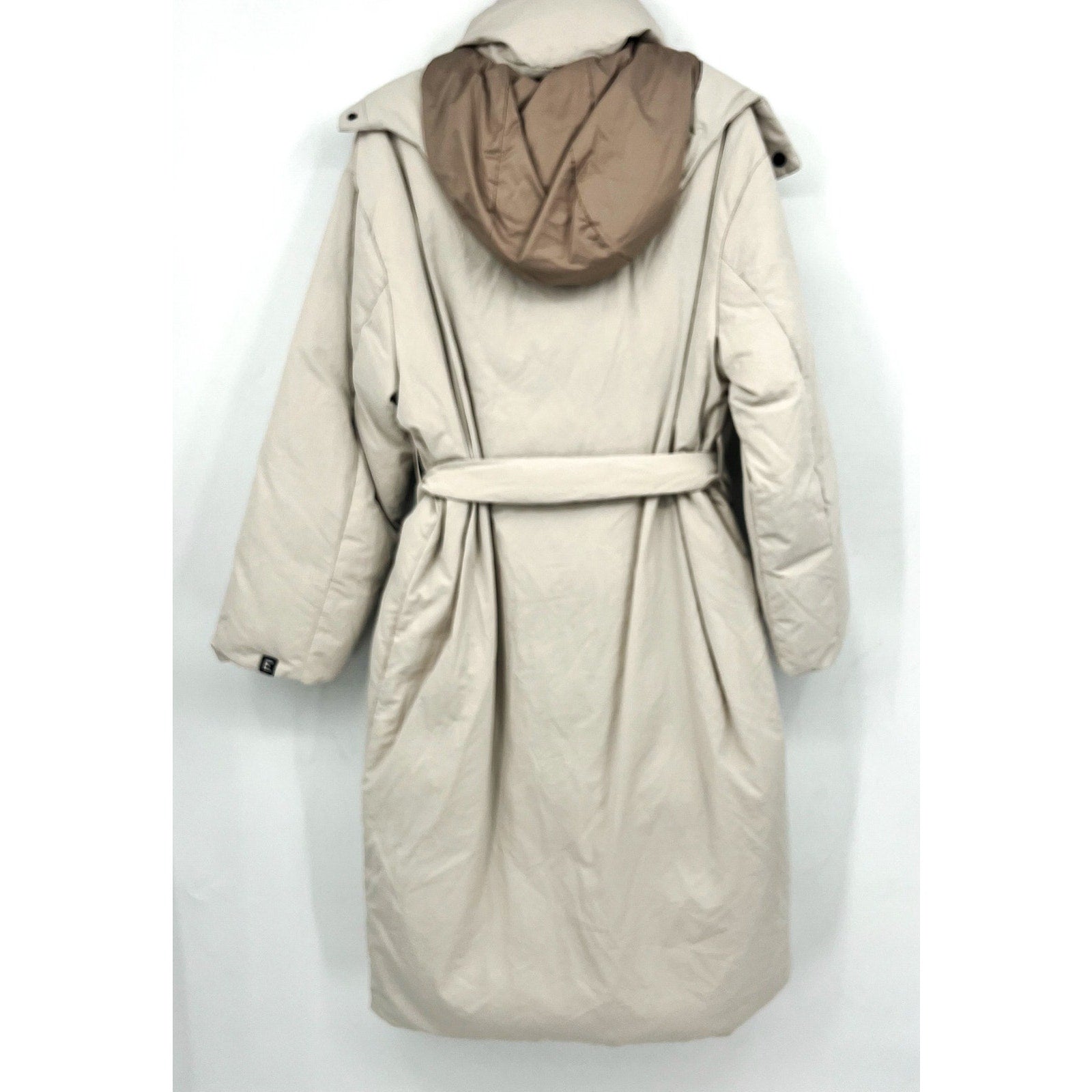 Everlane Womens The Duvet Down Puffer Coat Medium Cream Down Long Belted NWT