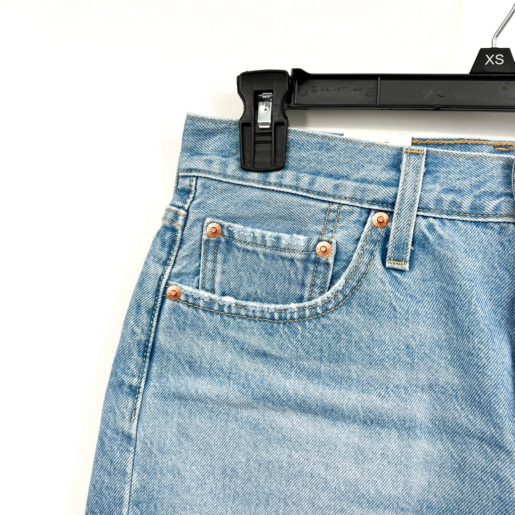 LEVI'S Womens 501 Original Fit Denim Shorts Size 28 US 6 Blue 56327-0086 NWT