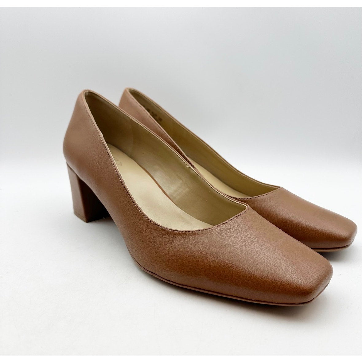 NATURALIZER Womens Karina Pumps Size 10 Wide EU 41 English Tea Tan Heels NIB