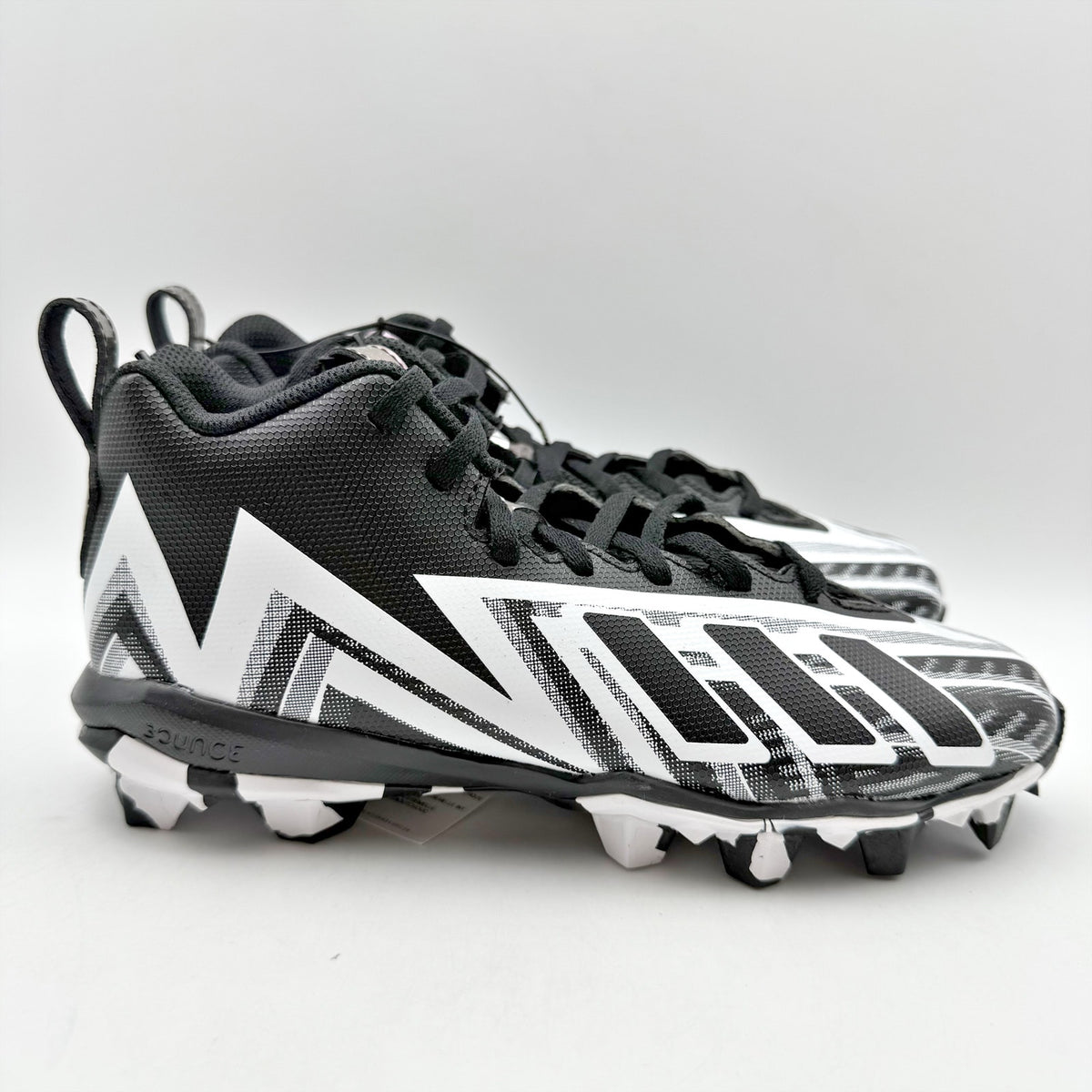 Adidas Kids Freak Spark MD 23 Football Cleats Size 3.5 Youth Black White NWOB