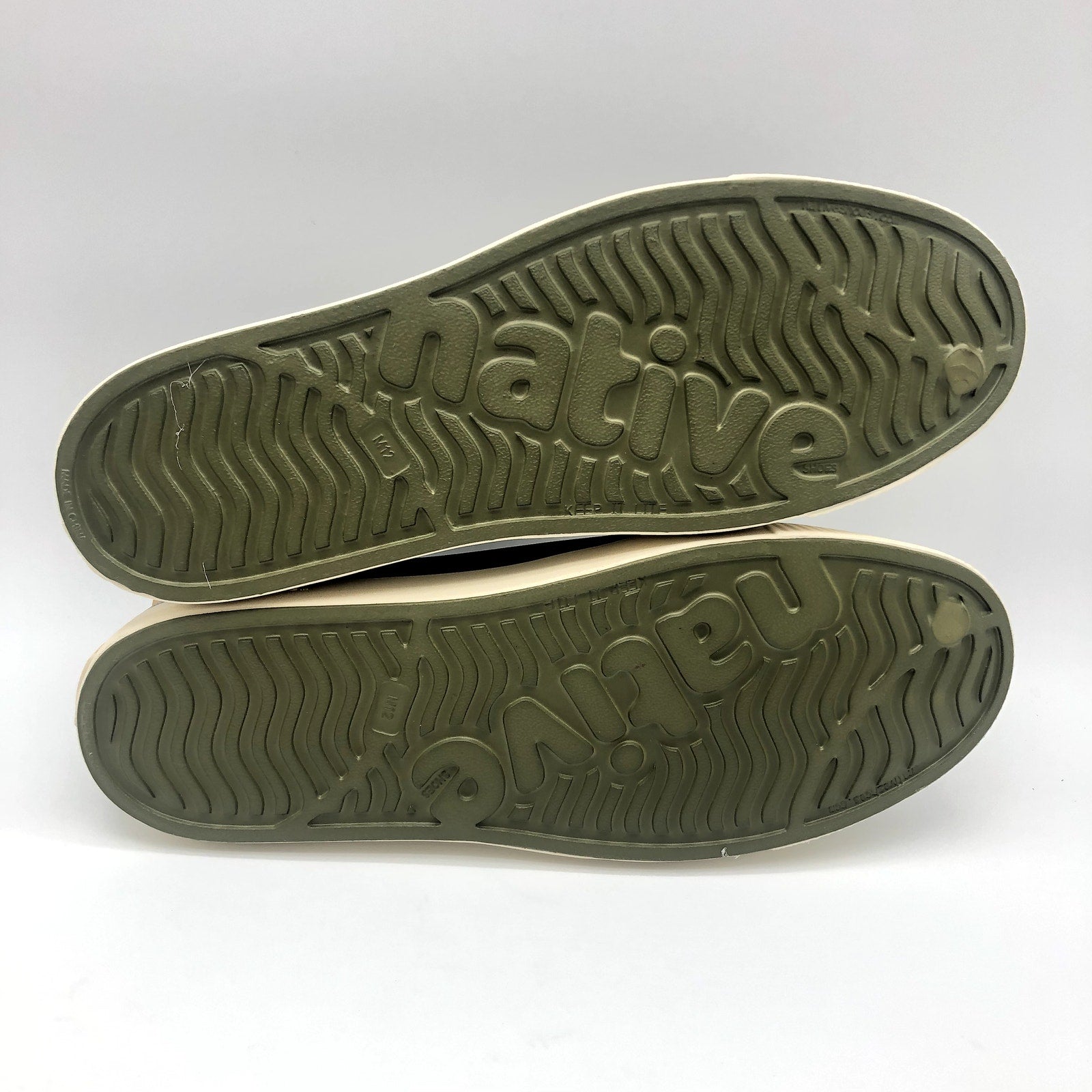 Native Mens Jefferson Slip On Shoes Size 12 Rookie Green EVA Waterproof NIB