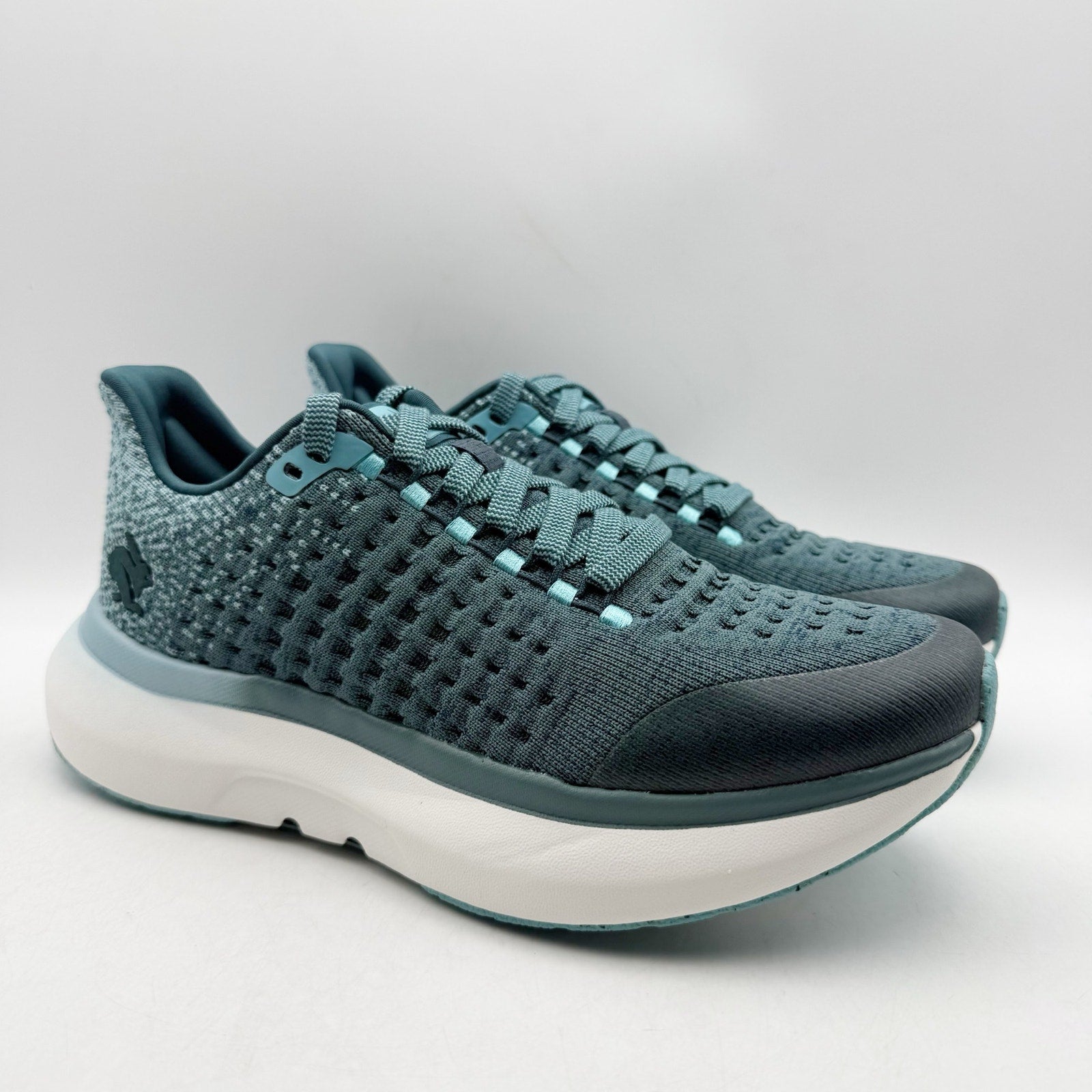 Rabbit Womens Dream Chaser Running Shoes US 7.5 Blue Green Balsam Athletic NIB