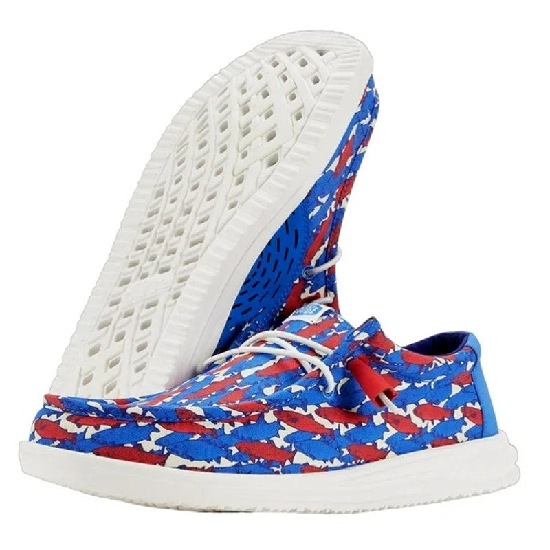 Hey Dude Mens Wally Slip-On Casual Shoe US 9 EU 42 Fish Camo Red Blue NIB