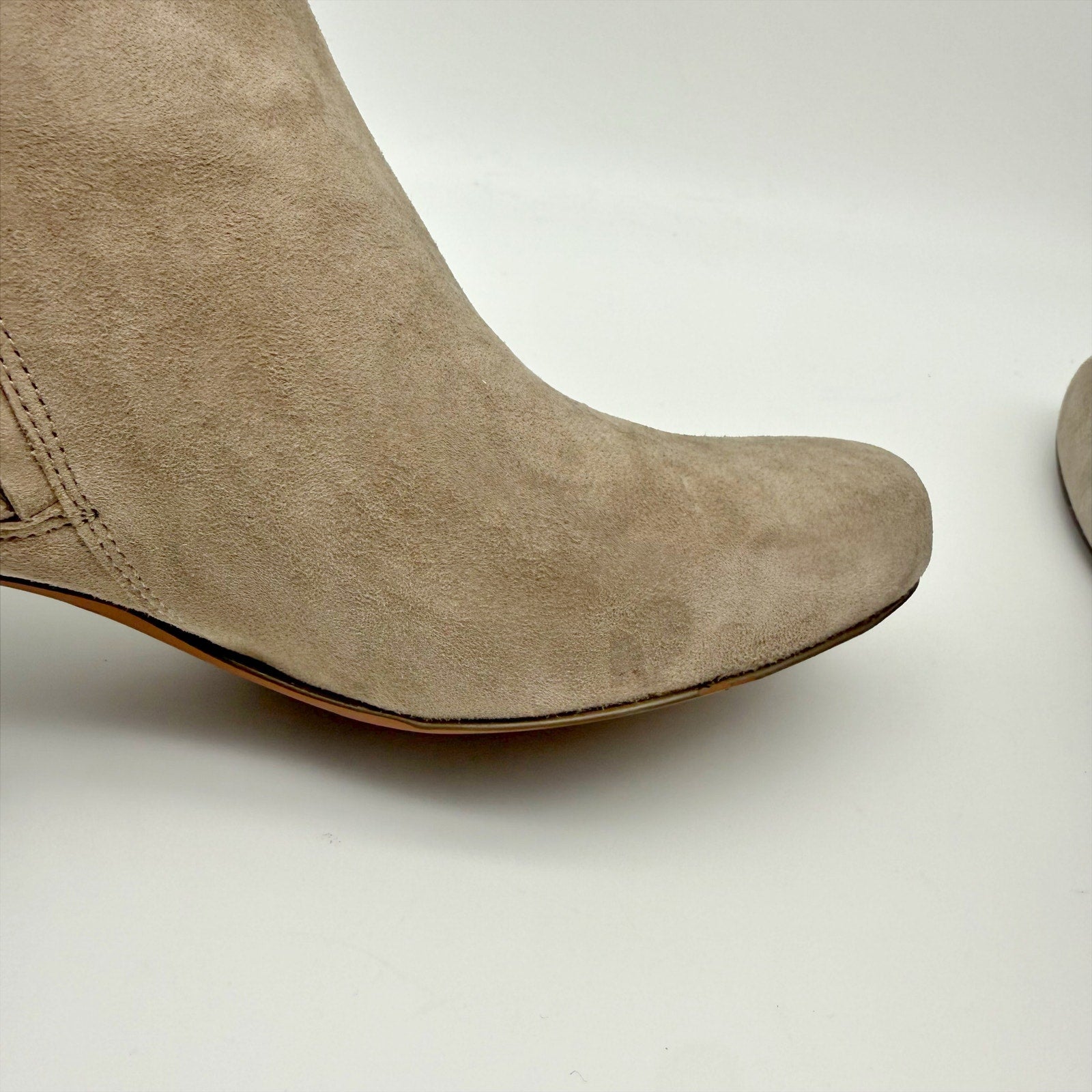 Vionic Womens Sibley Ankle Booties Size 9 M EU 40 Beige Suede Boots NIB