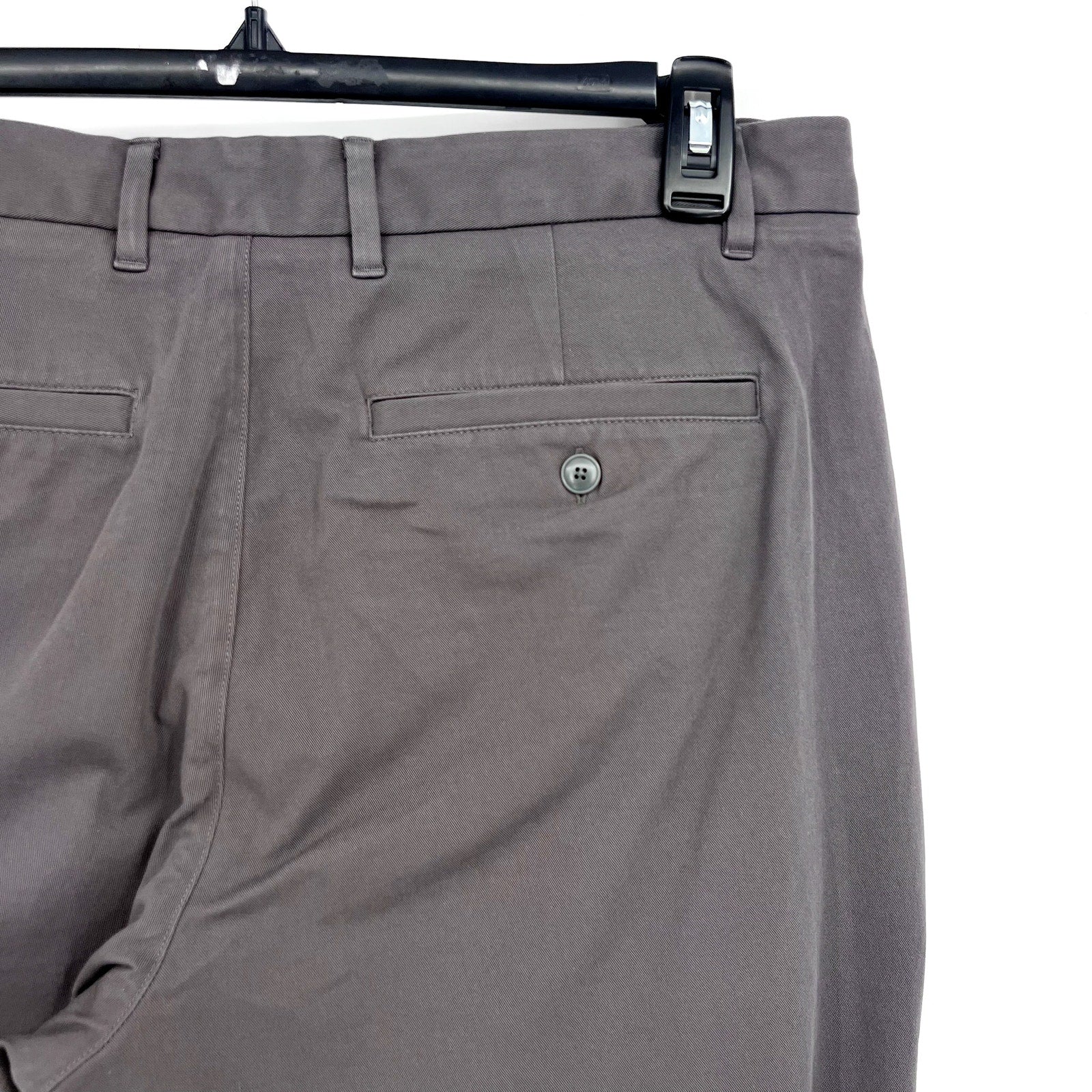 EVERLANE Uniform Mens Performance Chino Pants 35x34 Slate Grey Athletic Fit NWT
