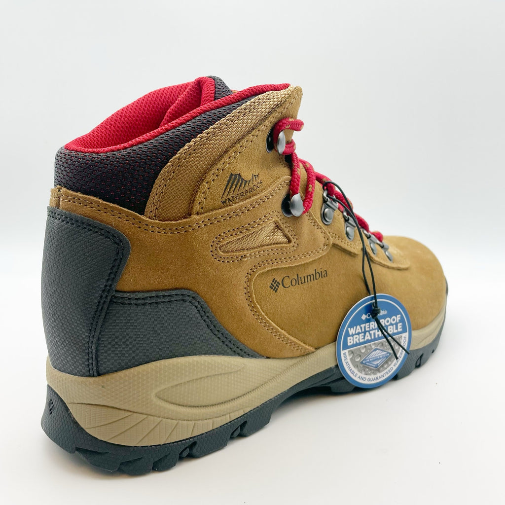 Columbia Womens Newton Ridge Plus Amped Hiking Boots 9.5 WIDE Tan Red WP NIB