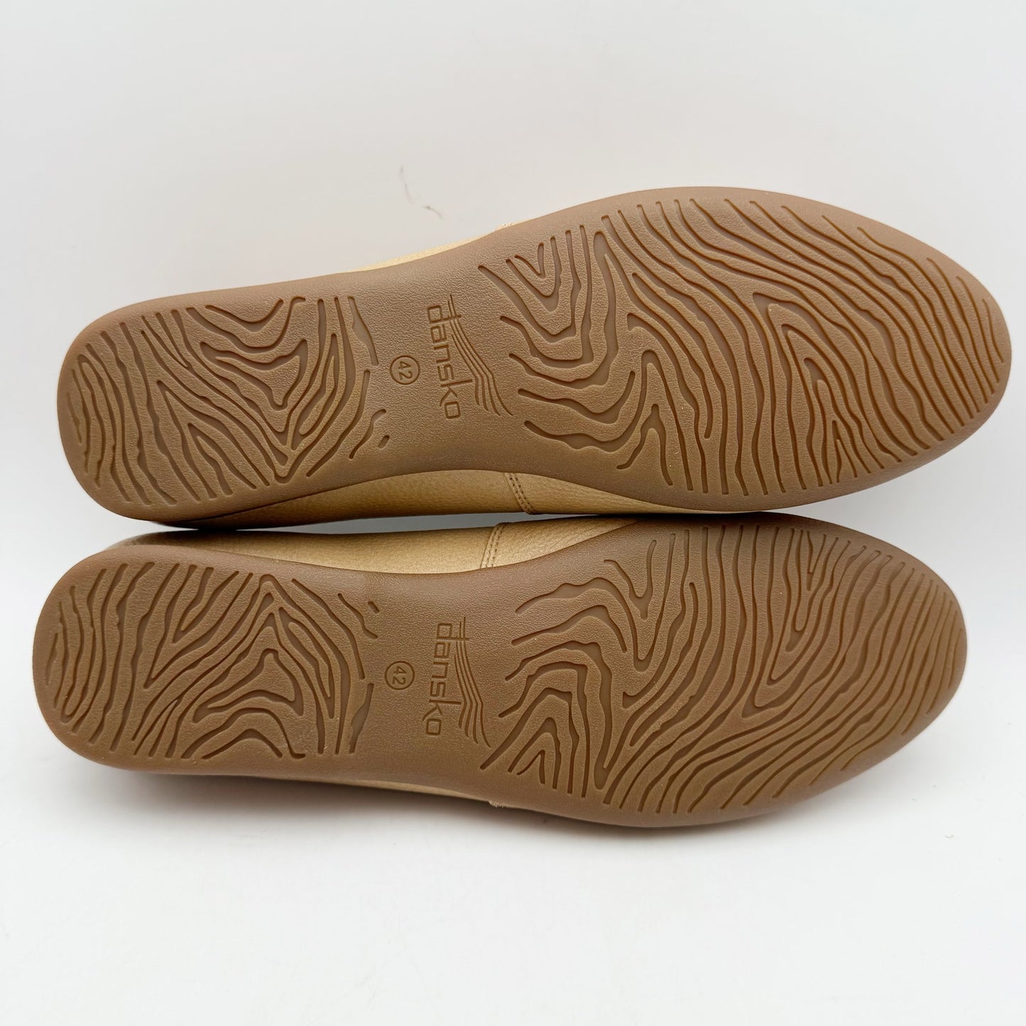 Dansko Womens Larisa Milled Nappa Flat EU 42 US 11.5-12 Taupe Leather NIB