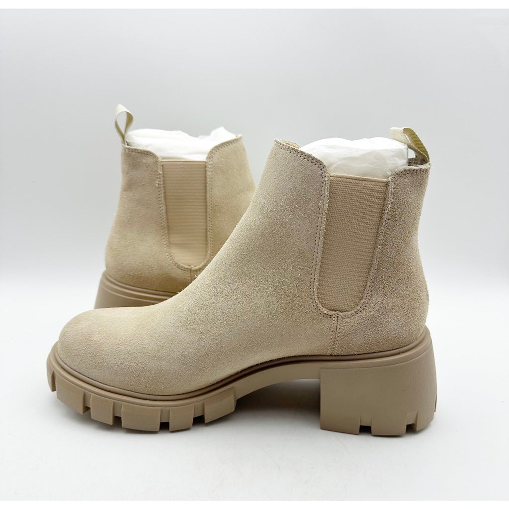 Steve Madden Women's Howler Chelsea Boot Size 7.5 M Beige Block Heel NWOB