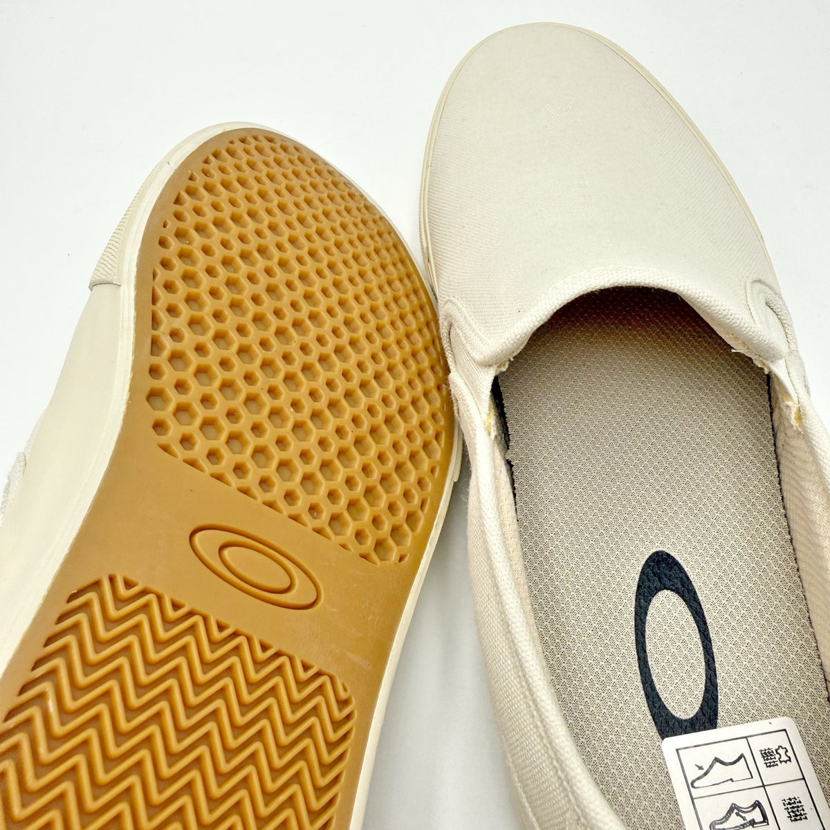 Oakley Mens B1B Classic Slip-on Casual Shoes Size 8 EU 41.5 White Sneakers NWOB