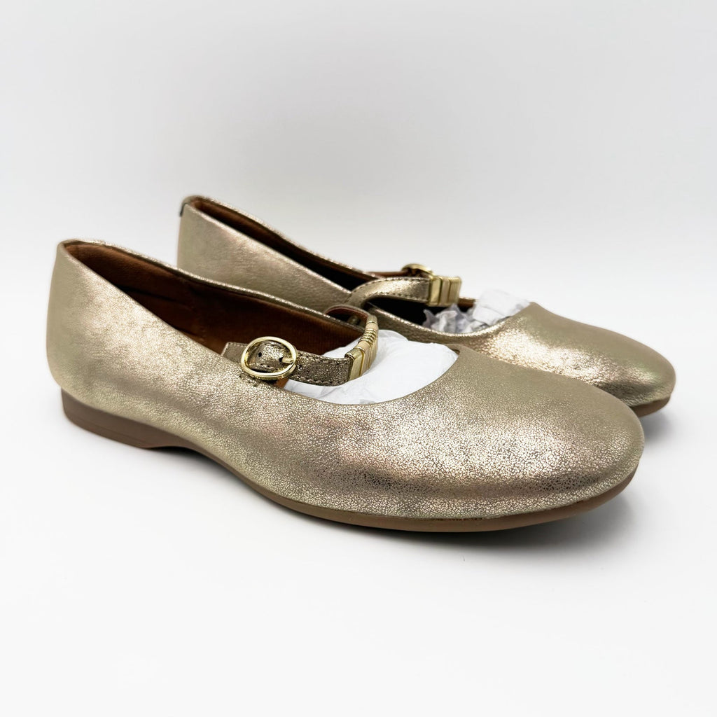 Eurosoft Womens Khloe Mary Jane Flats Size 6 Gold Metallic Buckle Strap NWOB