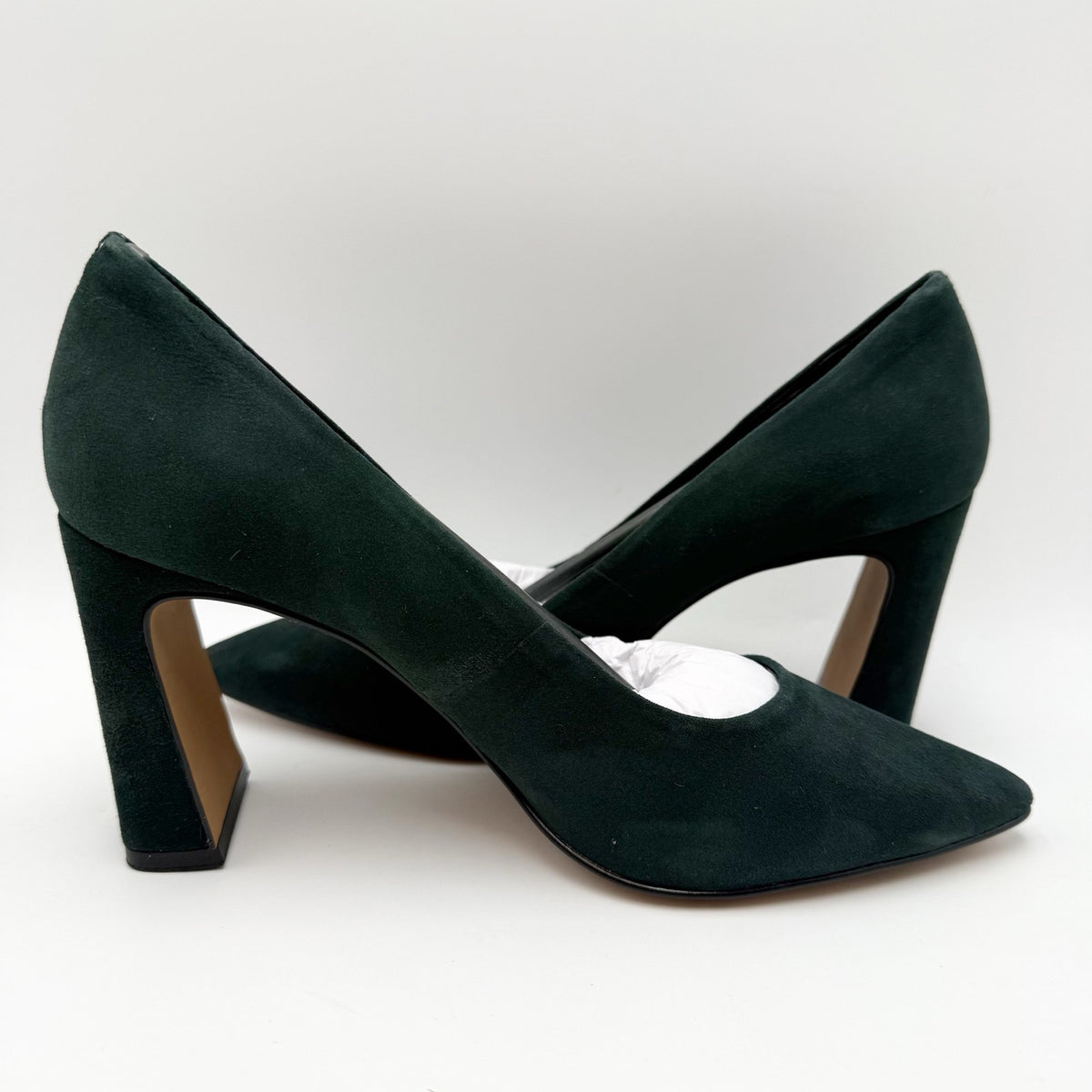 Vince Camuto Womens Dalmanara Pumps Size 6.5 M Evergreen Green Suede Heels NWOB