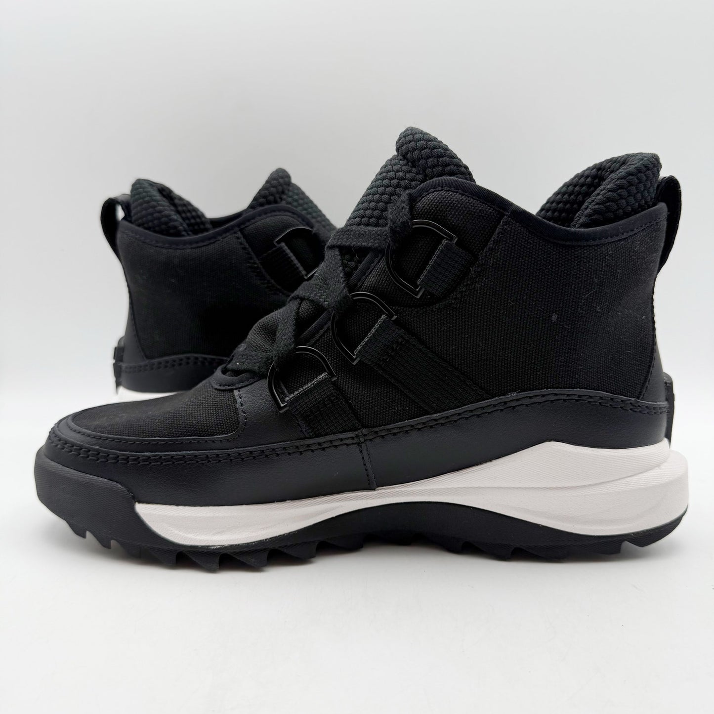 SOREL Womens ONA RMX Chukka Sneaker Boot Size 9.5 Black Insulated Waterproof NIB