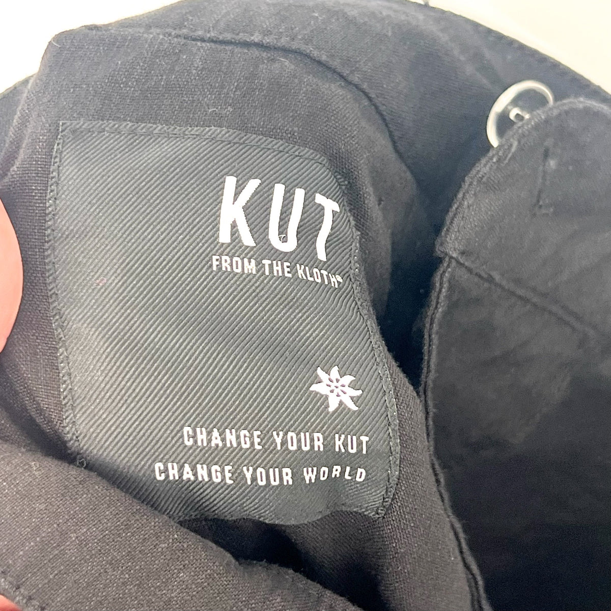 KUT FROM THE KLOTH Topaz Crop Wide Leg Pants Size 4 Petite Black Linen NWOT