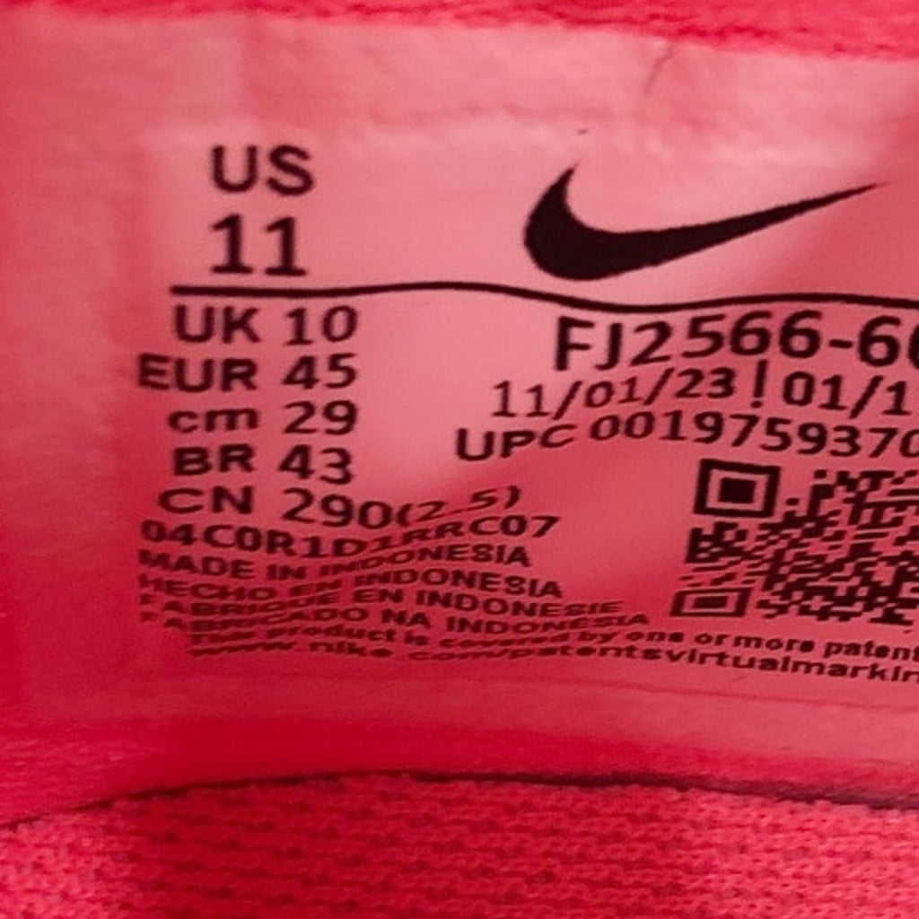Nike Phantom Luna 2 Academy TF Soccer Shoes Size 11 Pink Turf FJ2566-600 NWOB