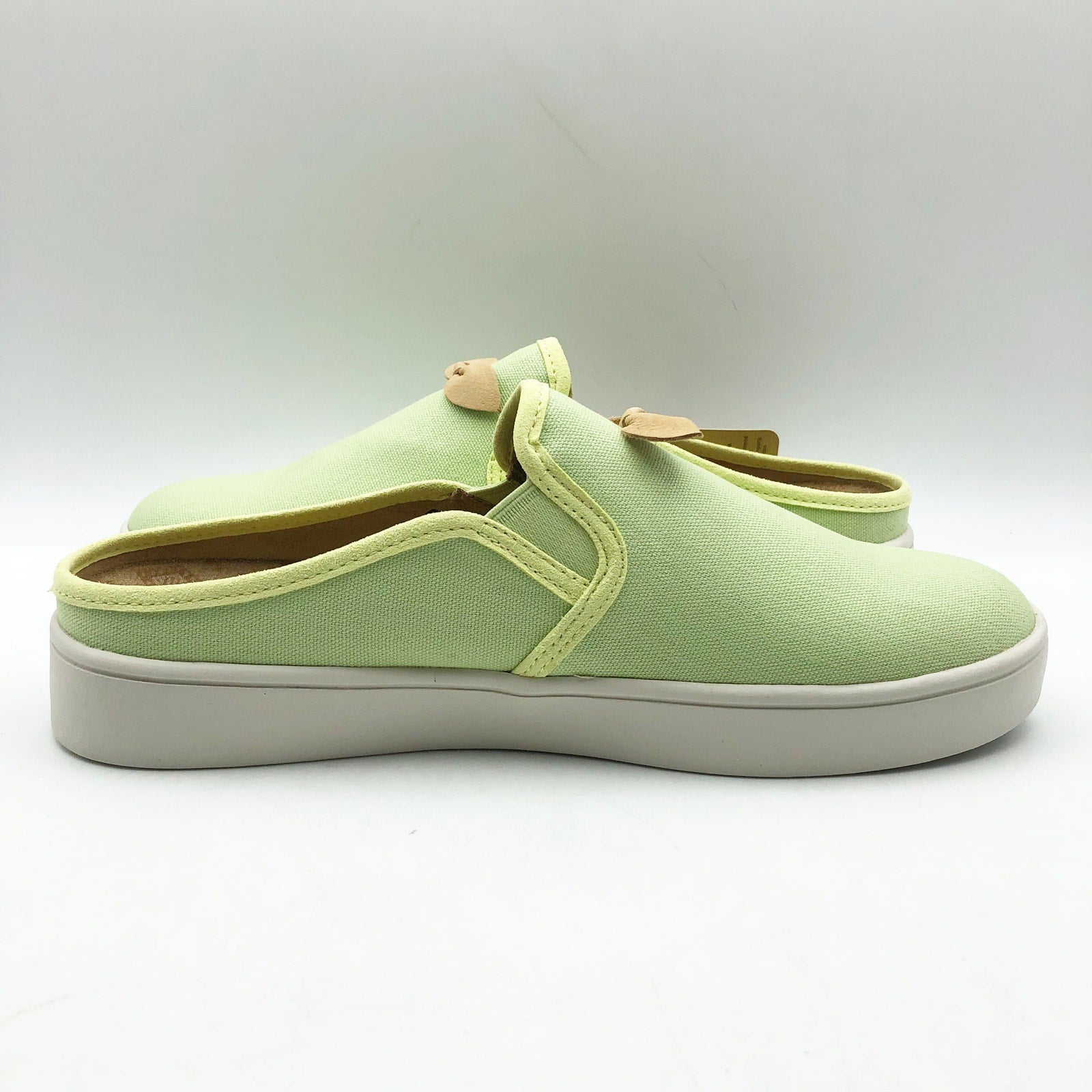 Spenco Womens Audrey Casual Slides Size 8 Green Casual Sneaker Mule NIB