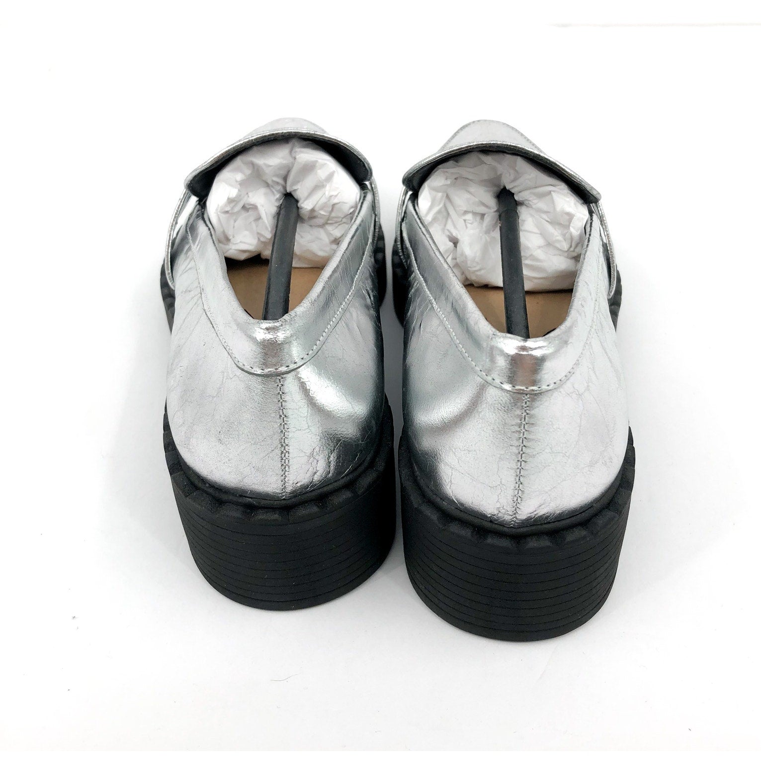 VINCE CAMUTO Women's Echika Loafer 6 M Silver Leather Block Heel Penny NWOB
